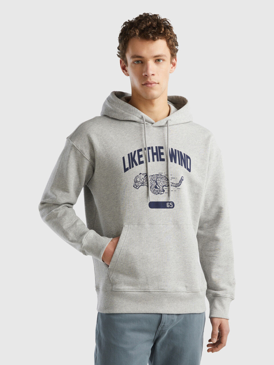 Hoodies for hot sale men under 600
