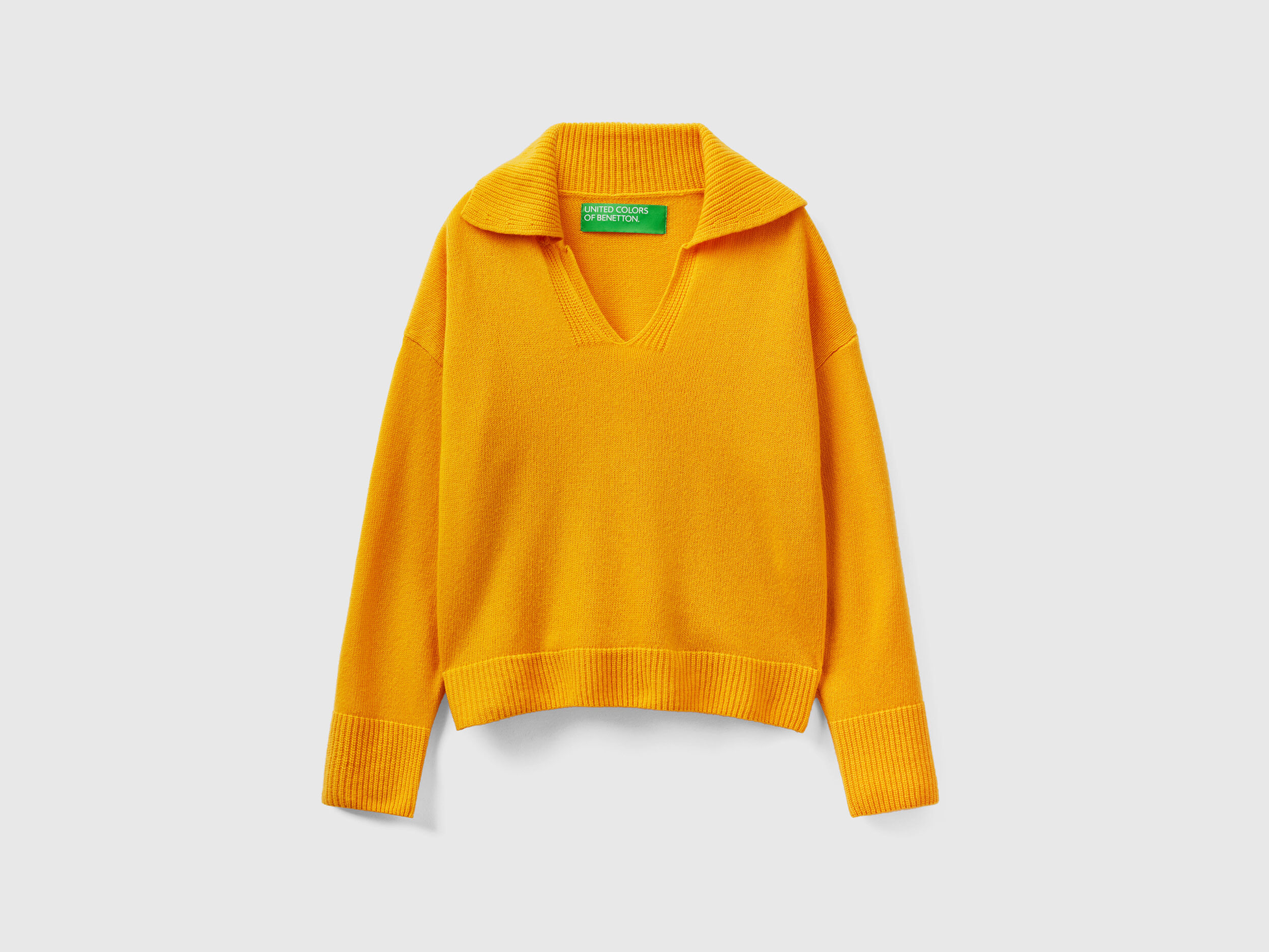 Benetton sweatshirt hot sale for ladies