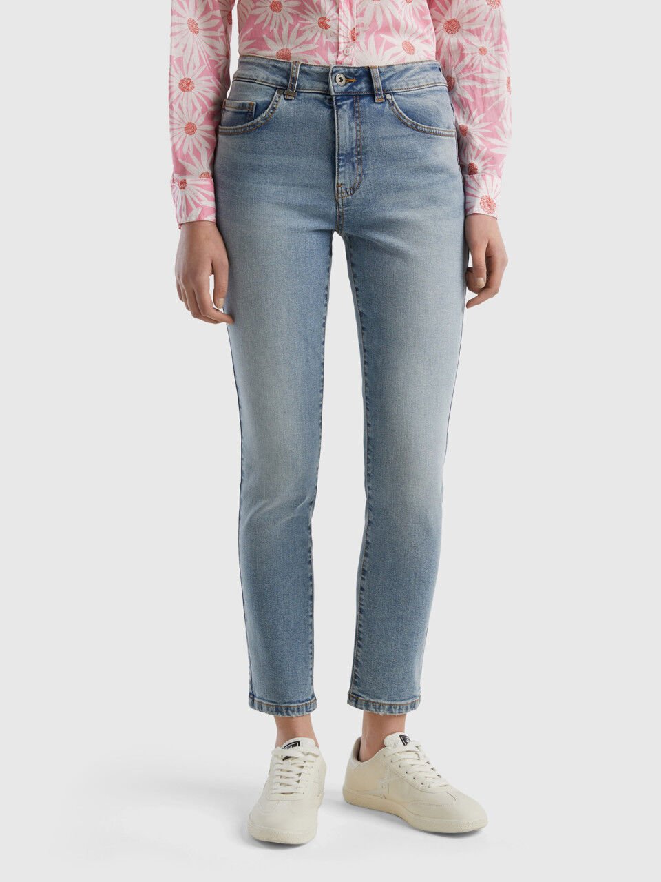 Benetton donna jeans store