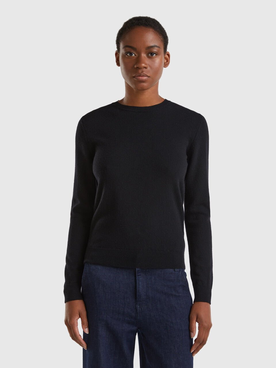 Women's best sale roundneck sweater