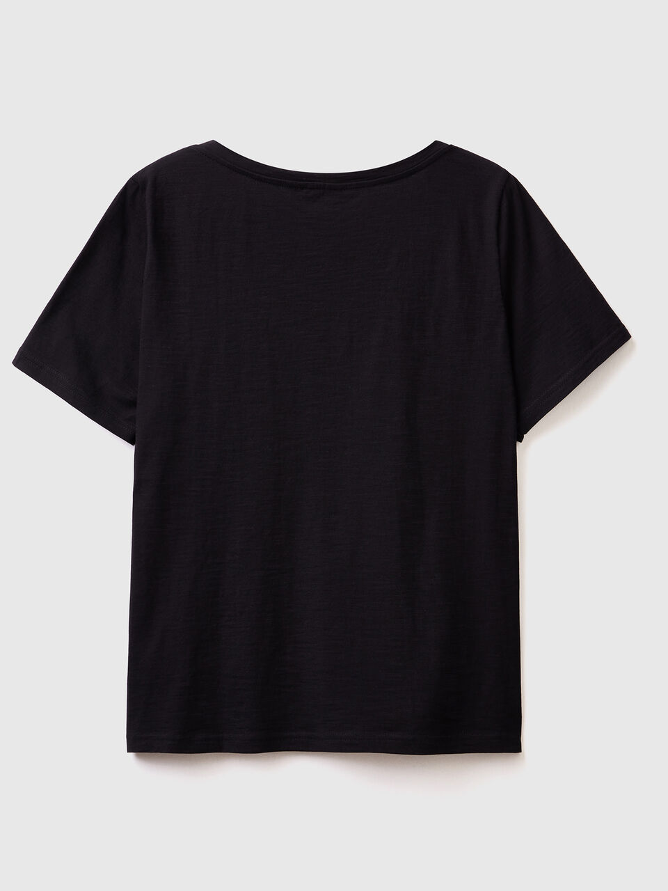 V-neck t-shirt in slub cotton - Black | Benetton
