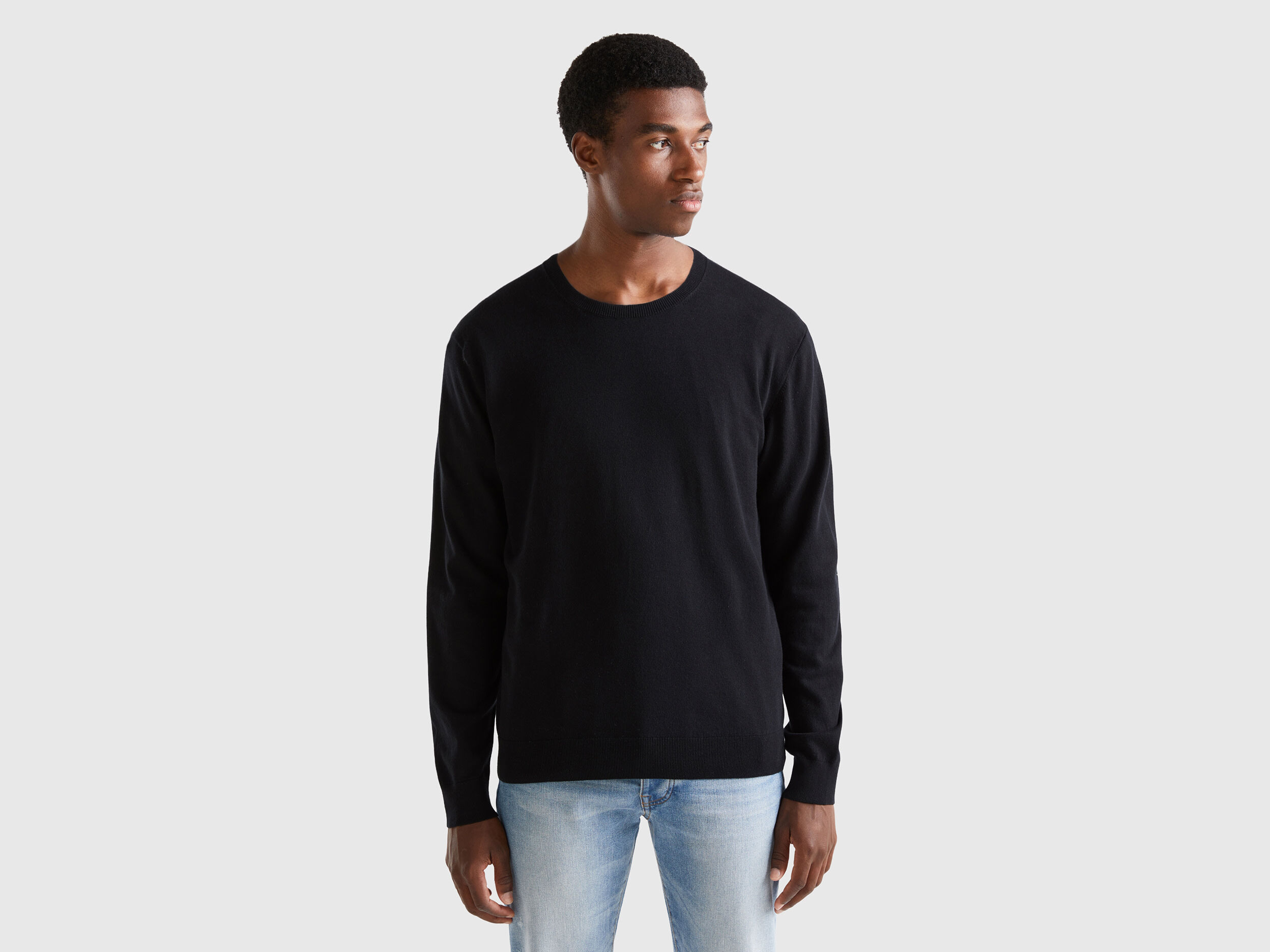 Lightweight crew hotsell neck sweater