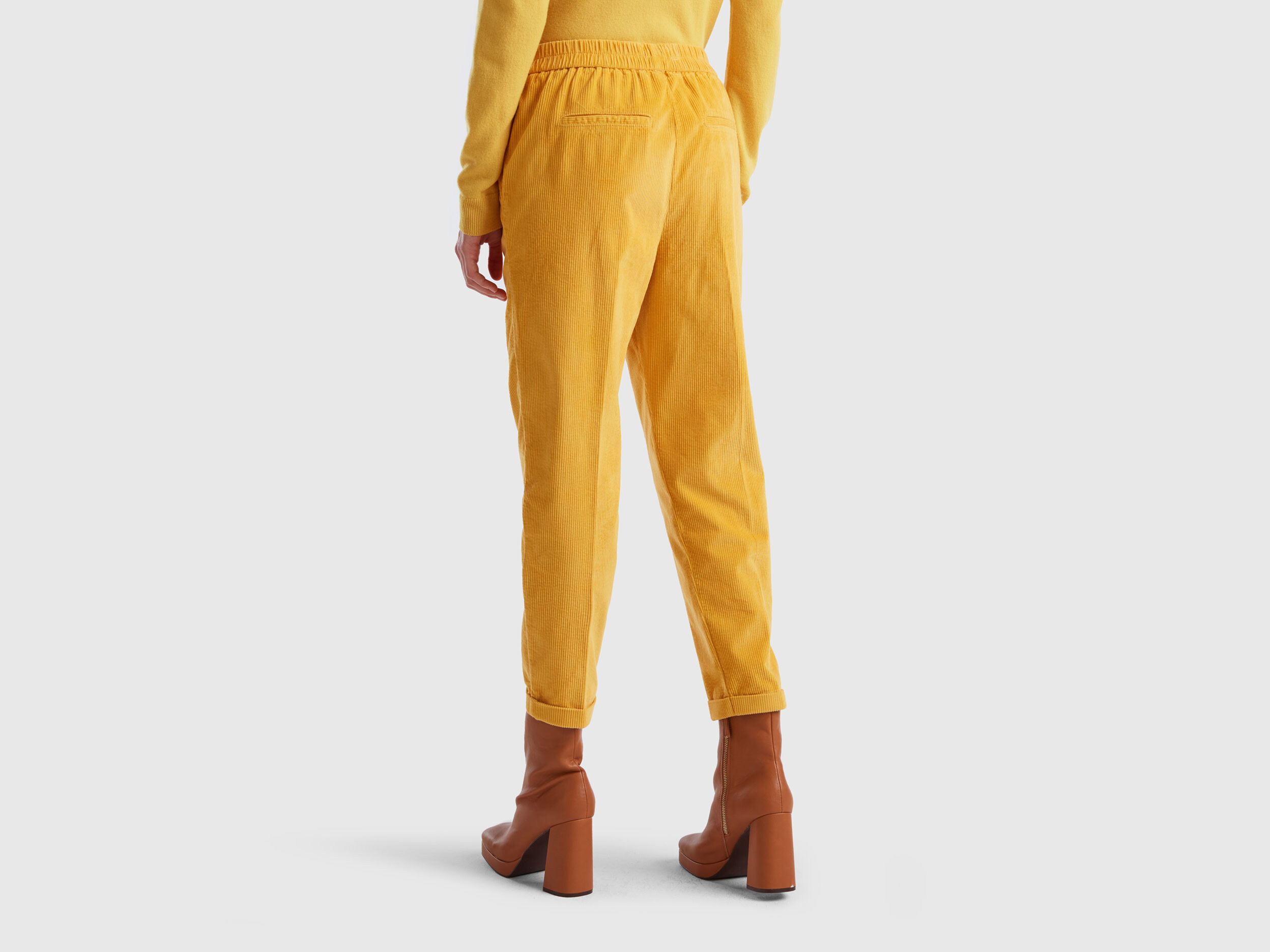 Pantalones chinos sales mujer benetton