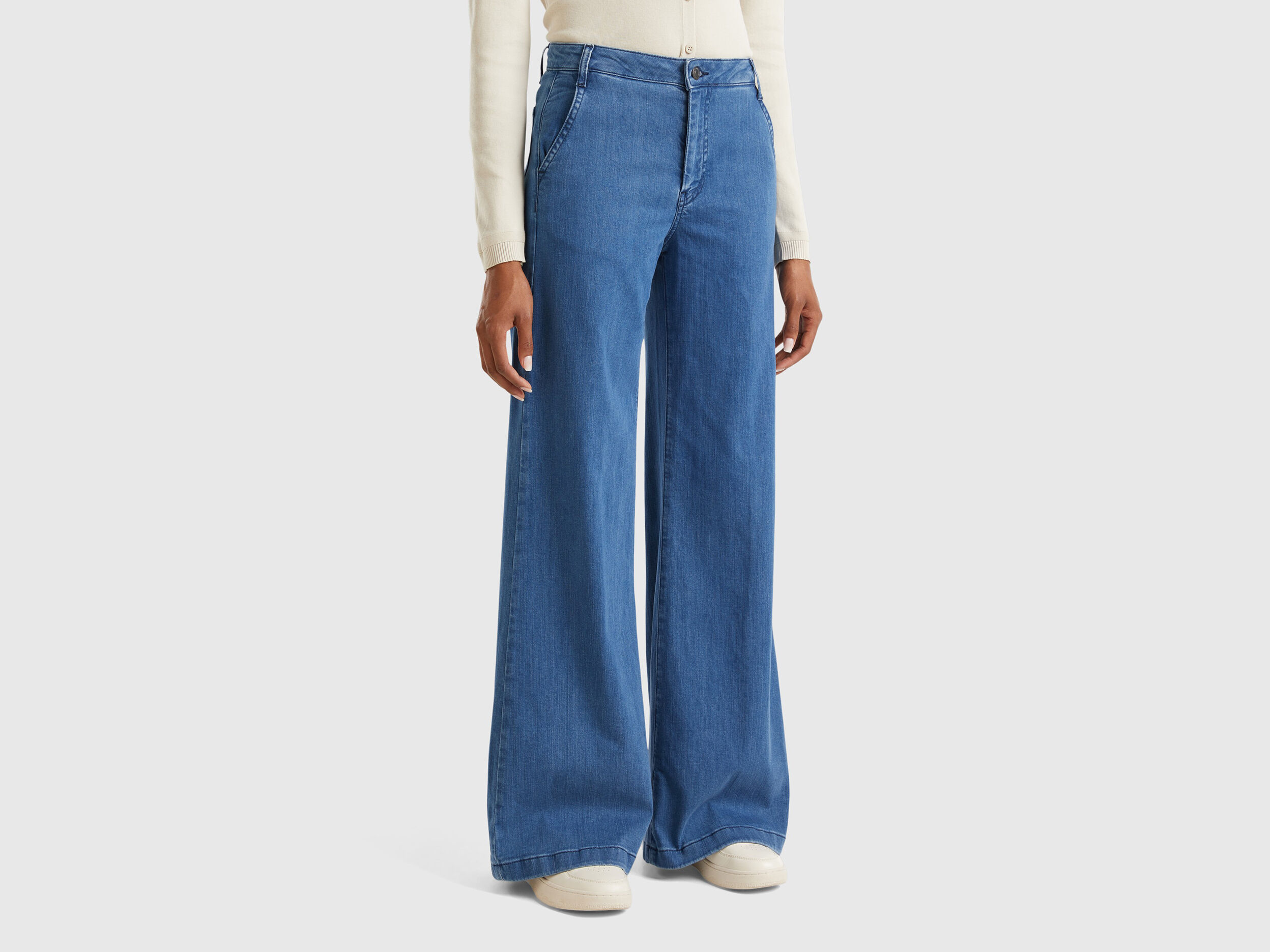 Pull-On Boot Cut Jeans – Vintage Indigo Fit | SPANX®