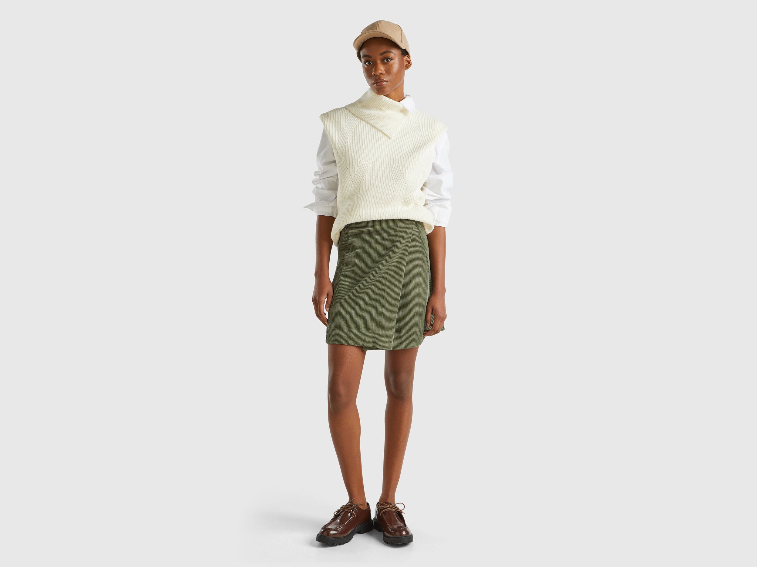 Women in mini skirts 2025