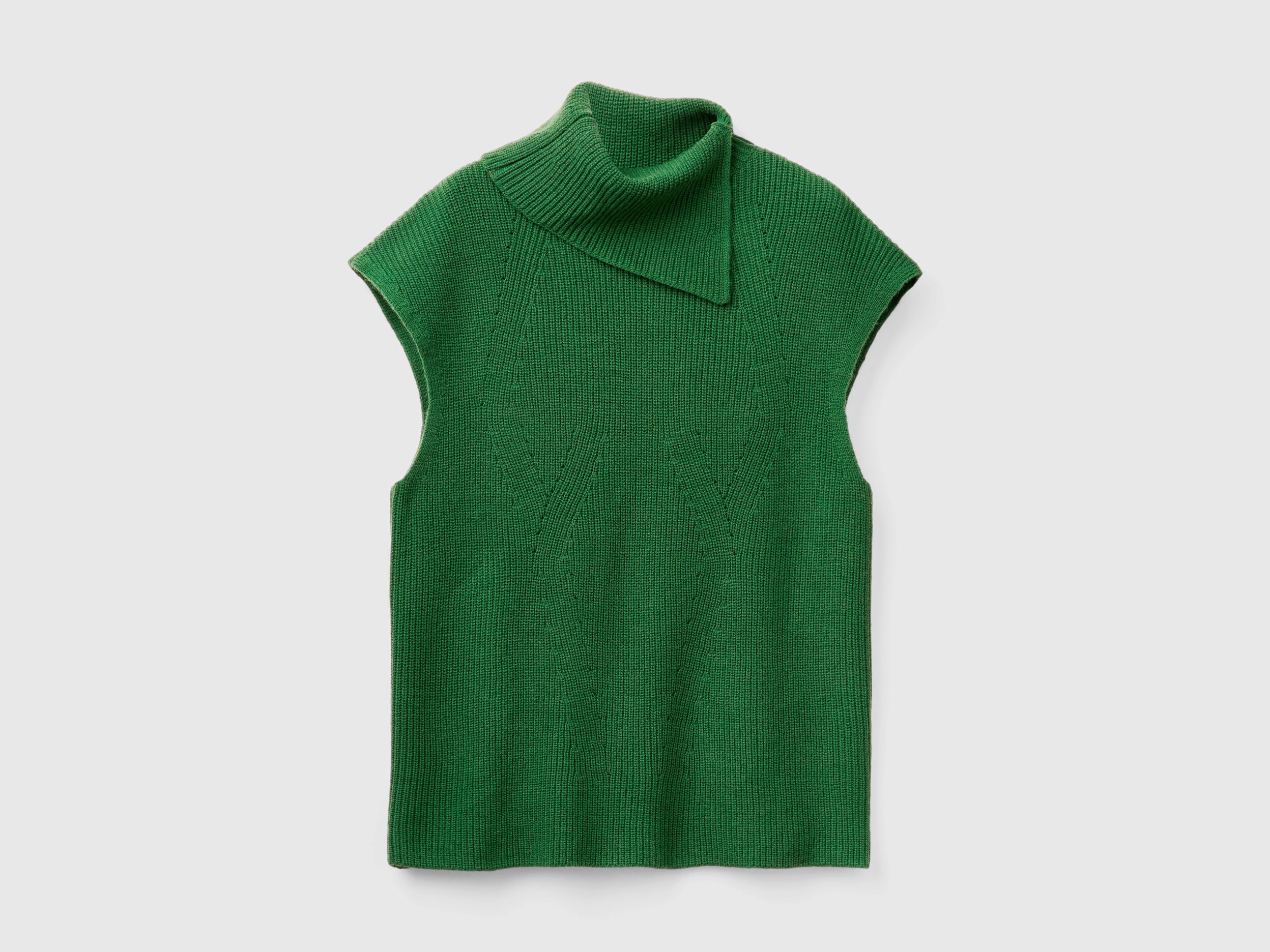 Long vest with high neck