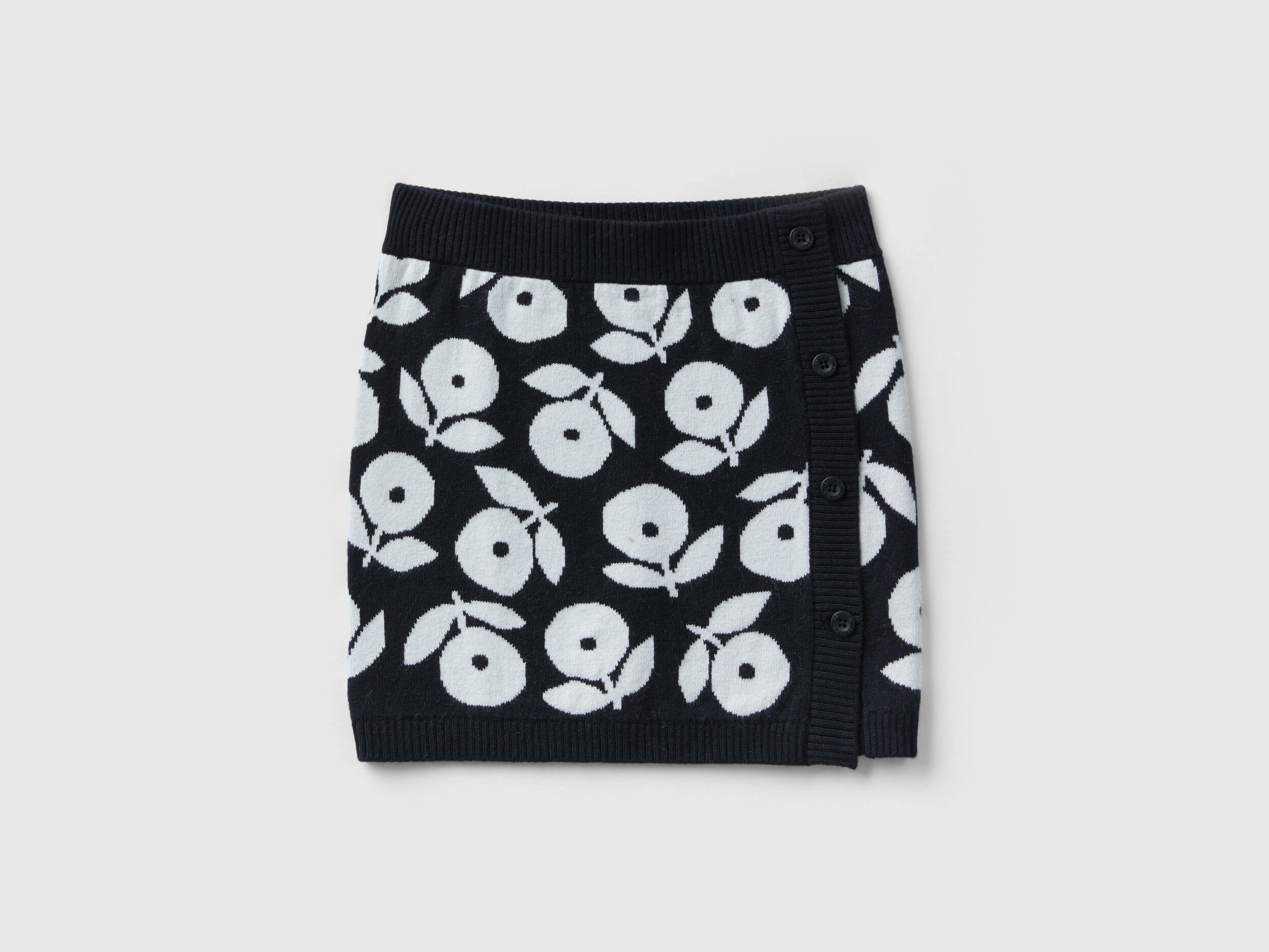 Floral knit deals mini skirt