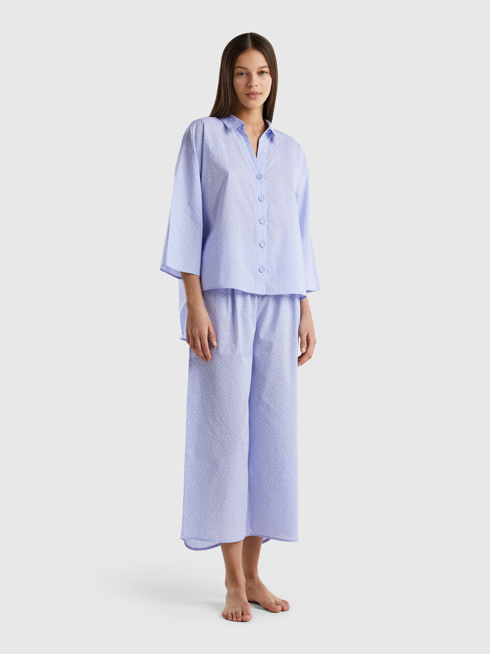 Pijama de algodón de lunares