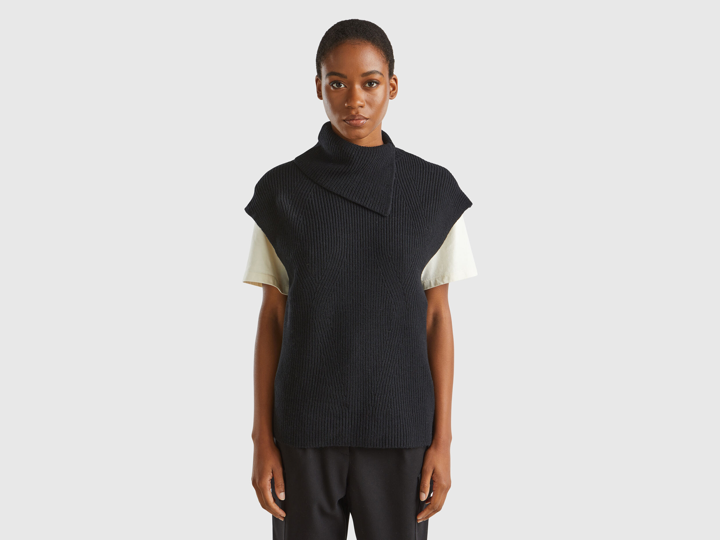 Women s Knit Vests New Collection 2024 Benetton