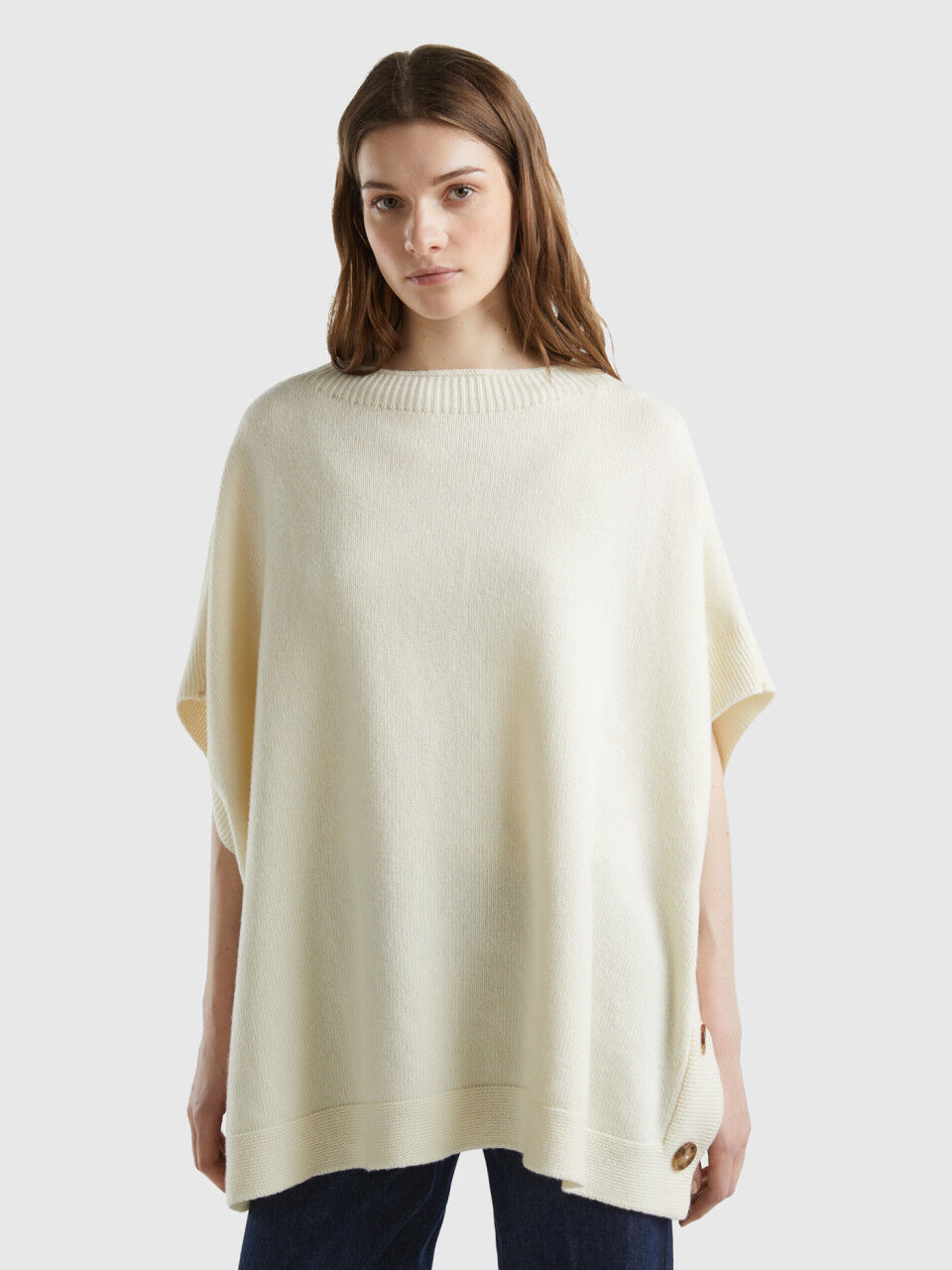Women's Capes and Ponchos Knitwear Collection 2024 | Benetton