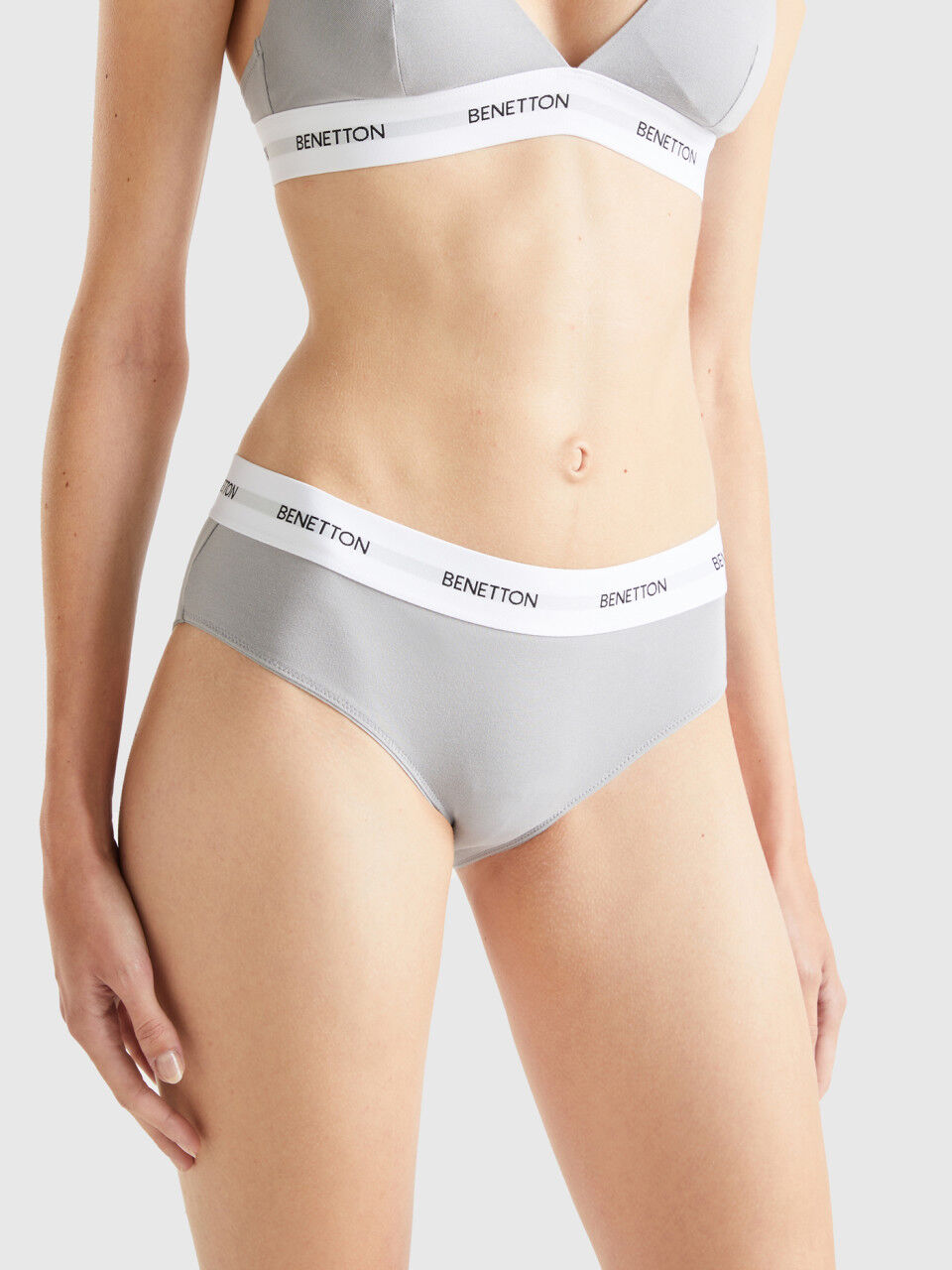 Benetton intimo store saldi on line