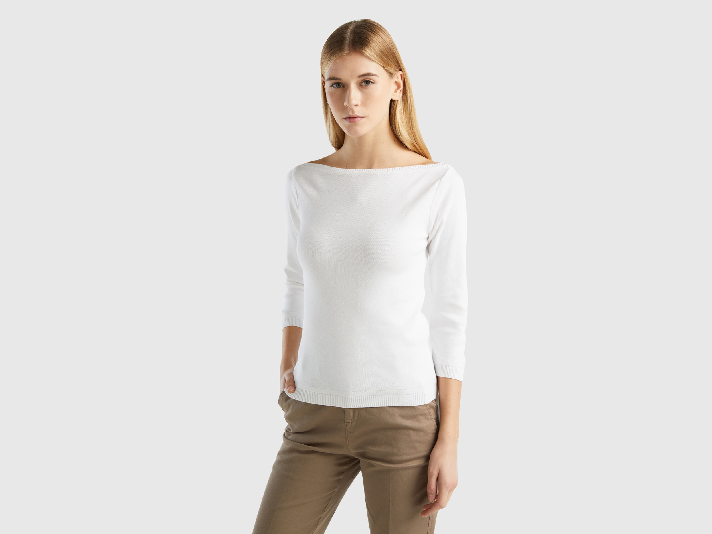 White cotton crew neck hotsell sweater women's