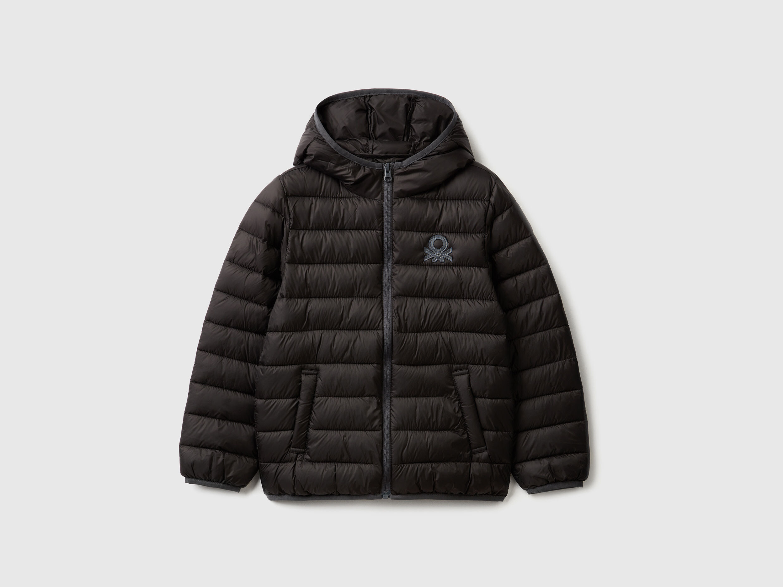 Padded jacket with hood - Black | Benetton