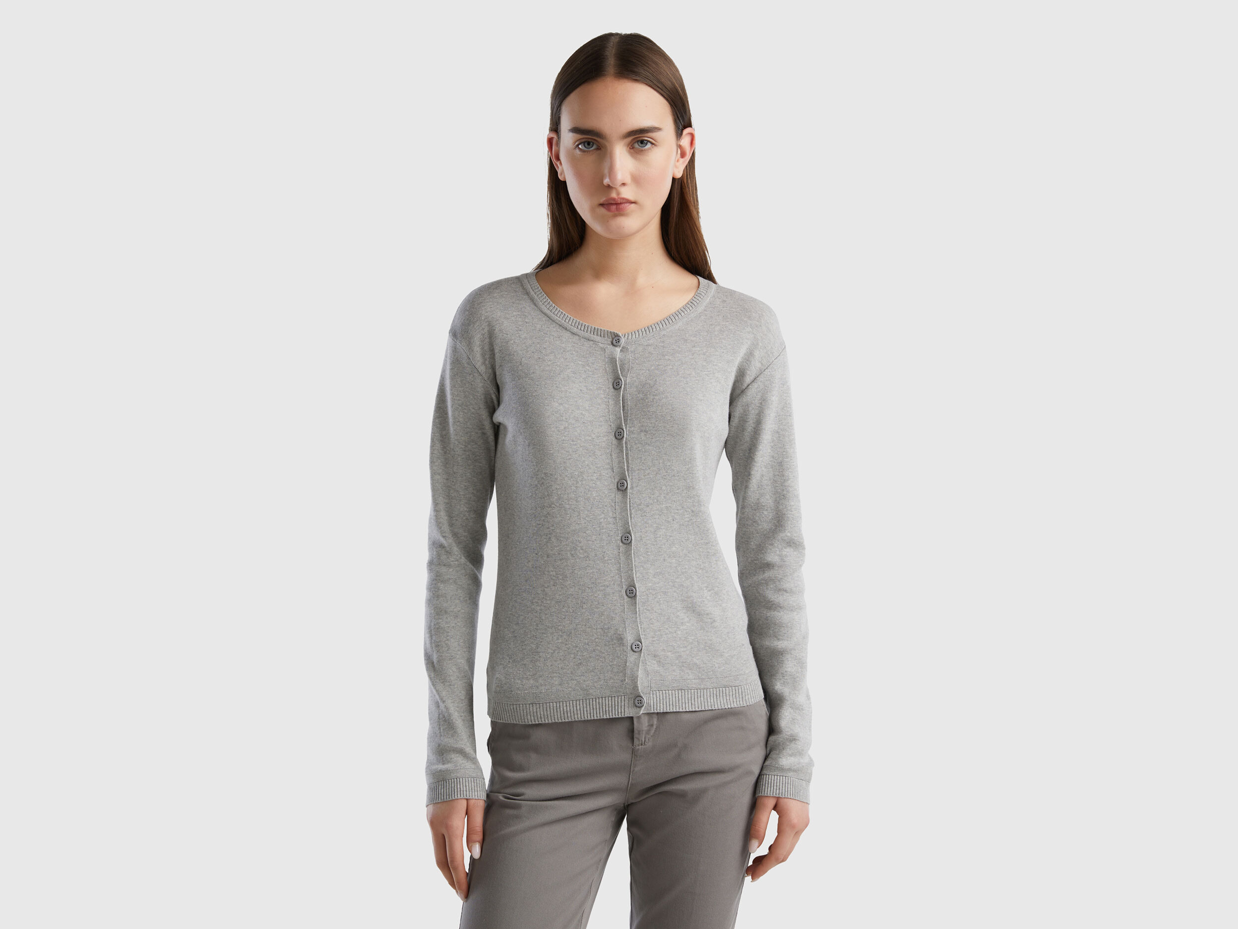 Benetton round deals neck cardigan