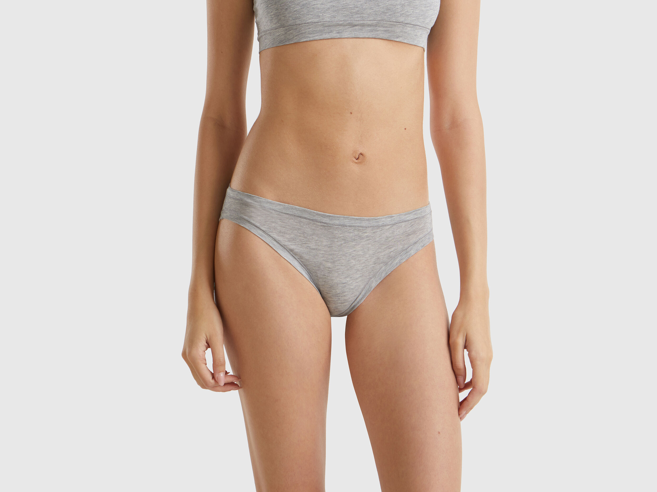 Female underpants 2025