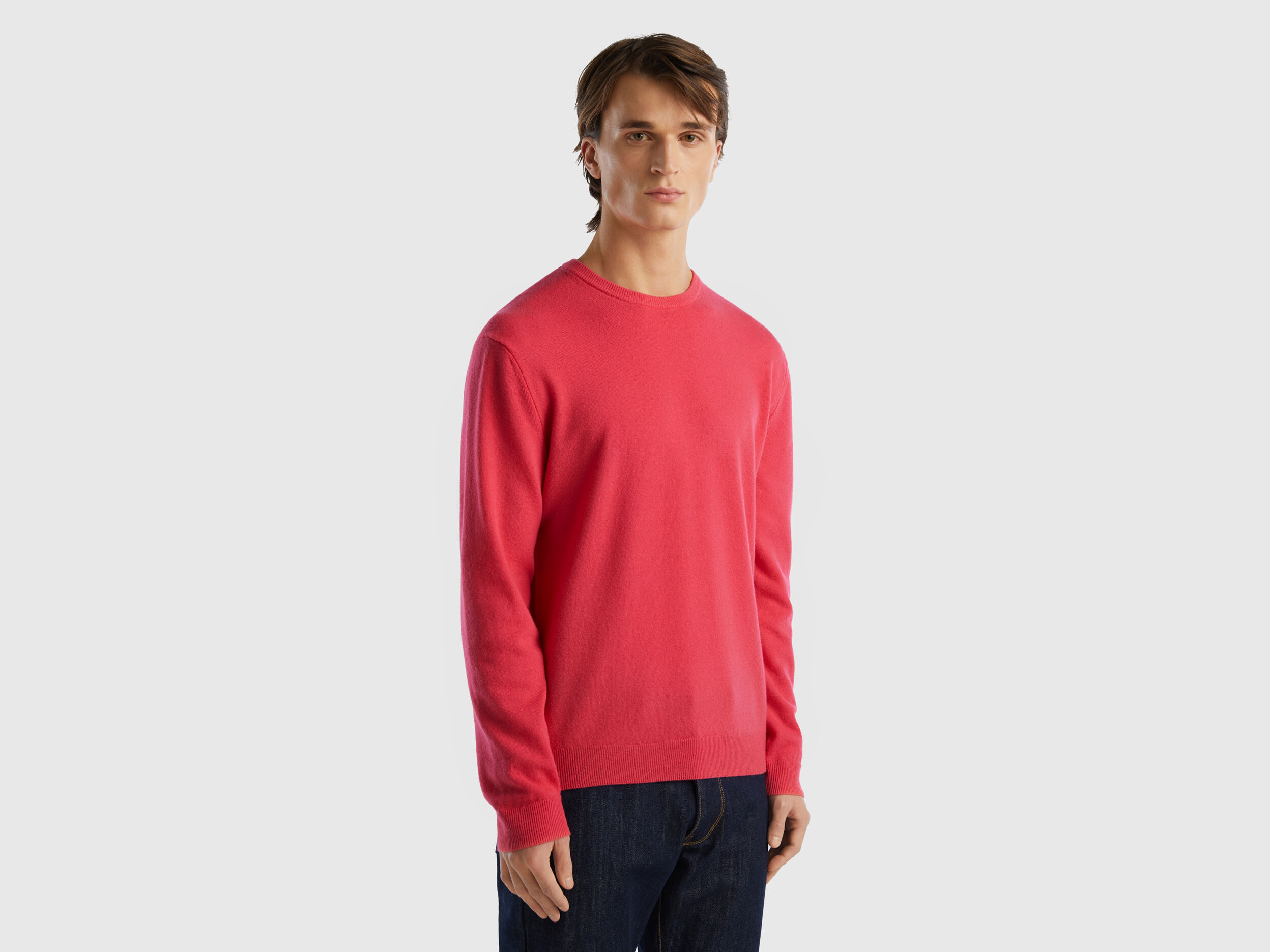 Fuchsia crew neck sweater in pure Merino wool