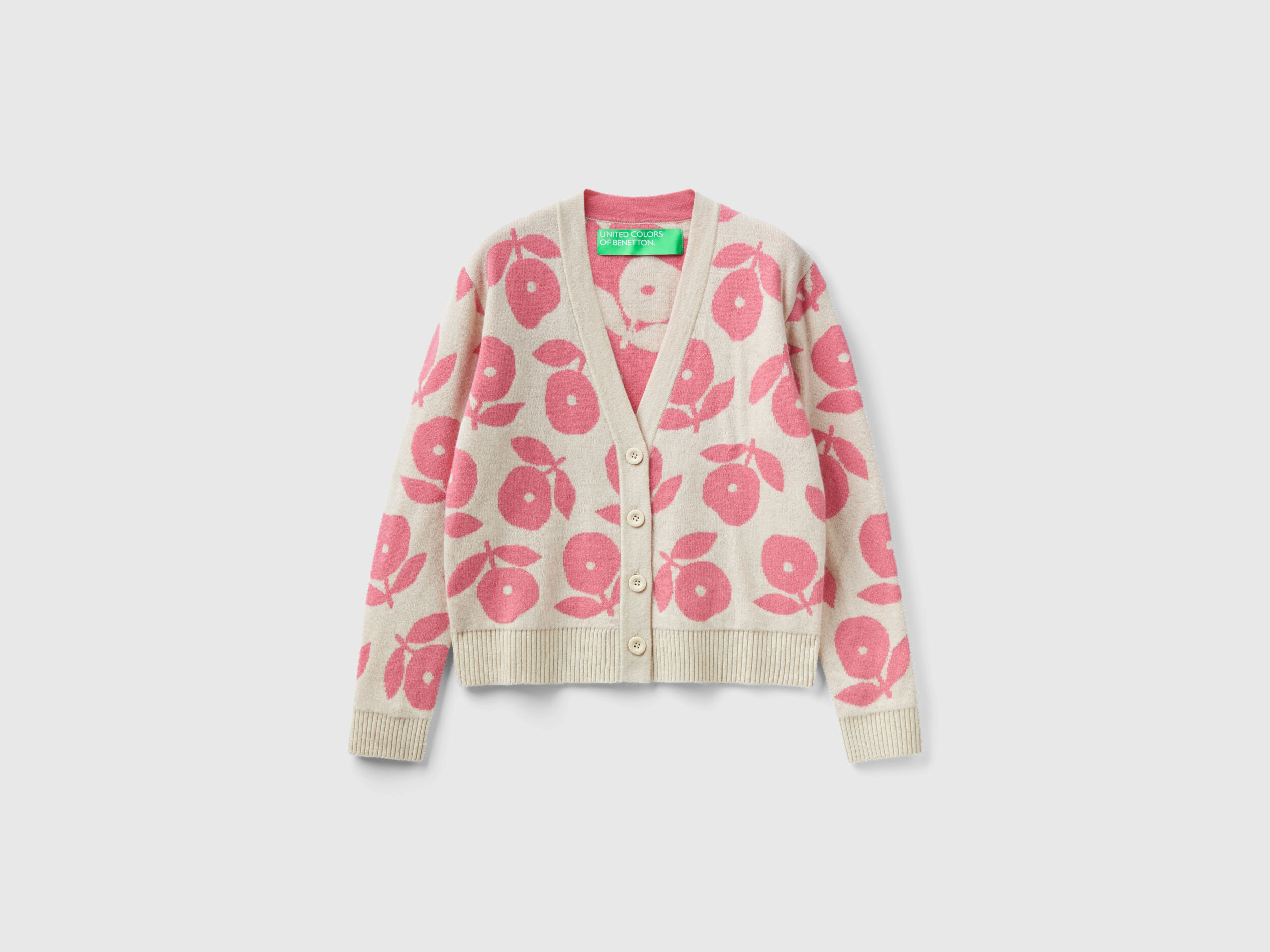 Benetton cardigan store