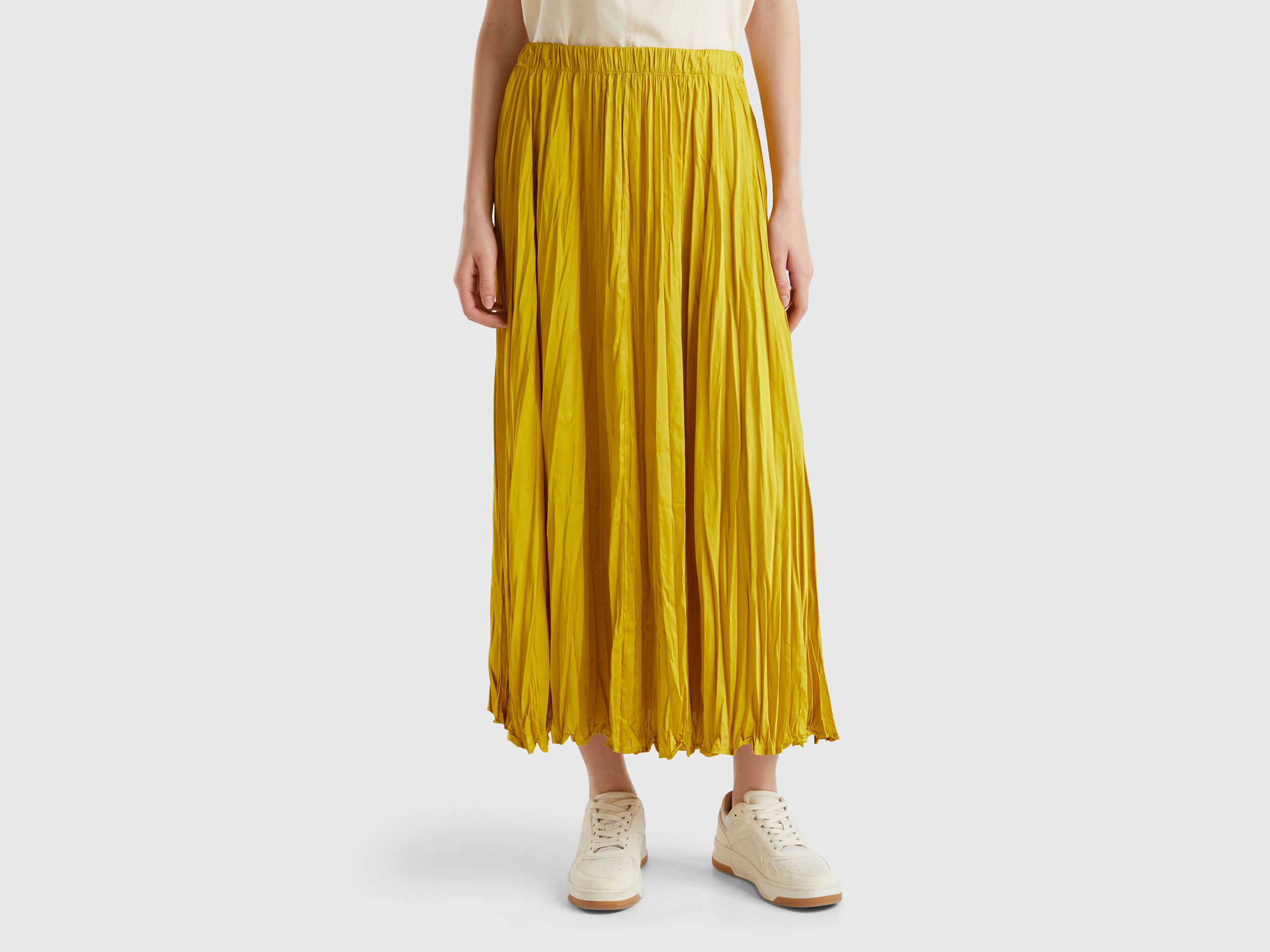Mustard skirt size 16 top