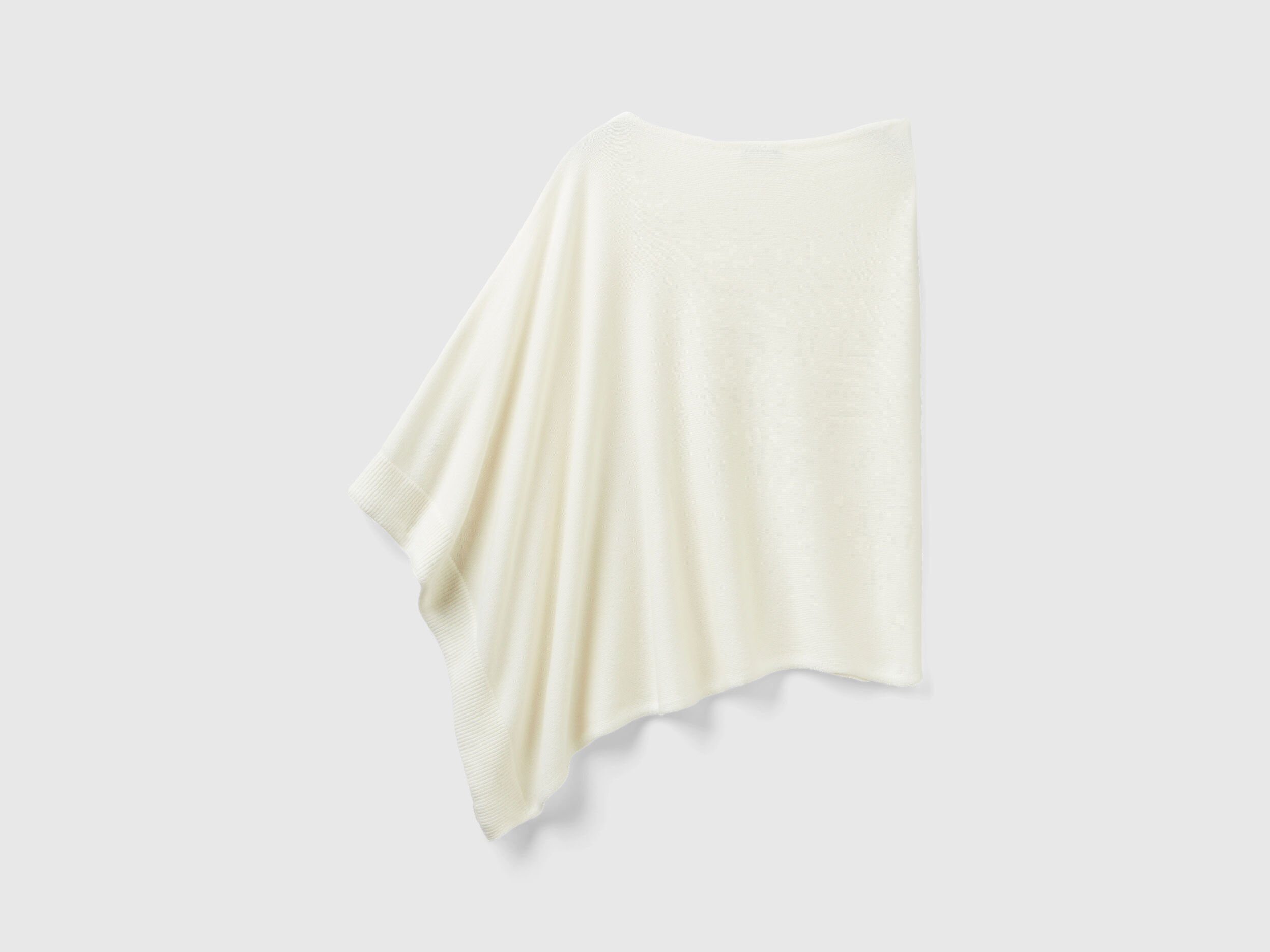 Cashmere blend poncho