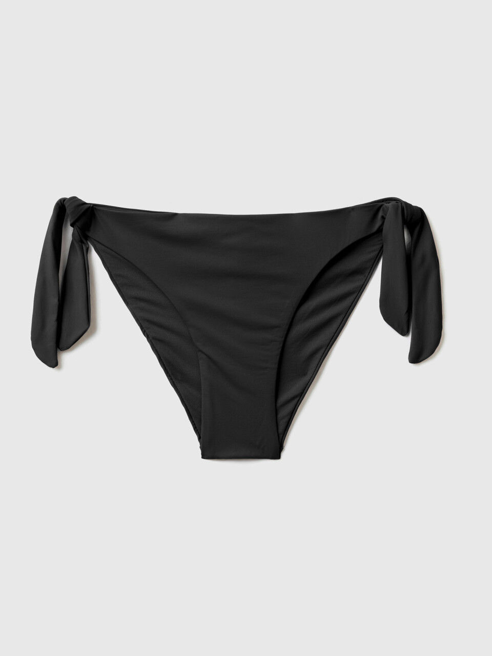 Women s Swimsuits Beachwear Collection 2024 Benetton