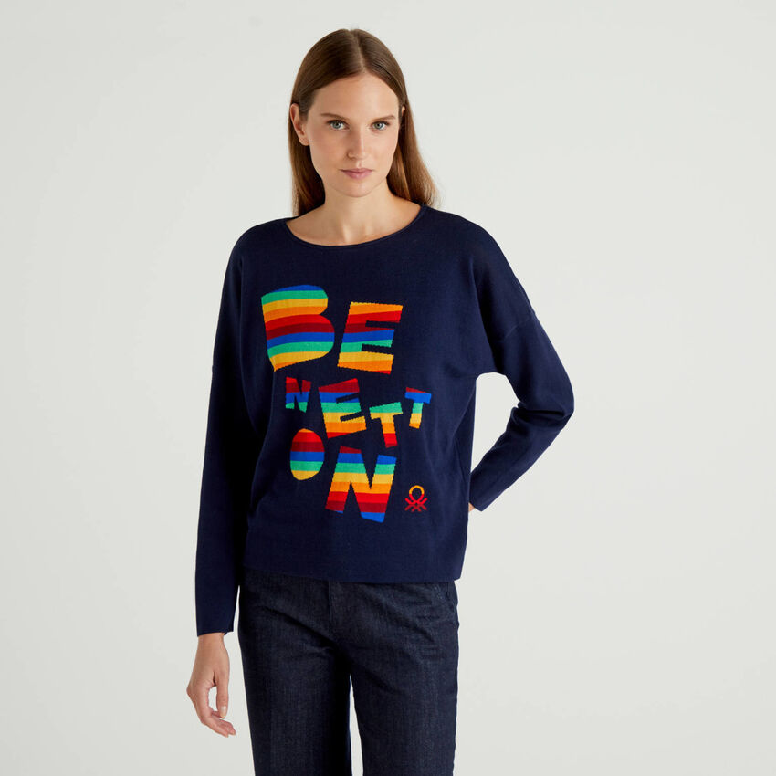 Sweater in 100% cotton with multicolor logo