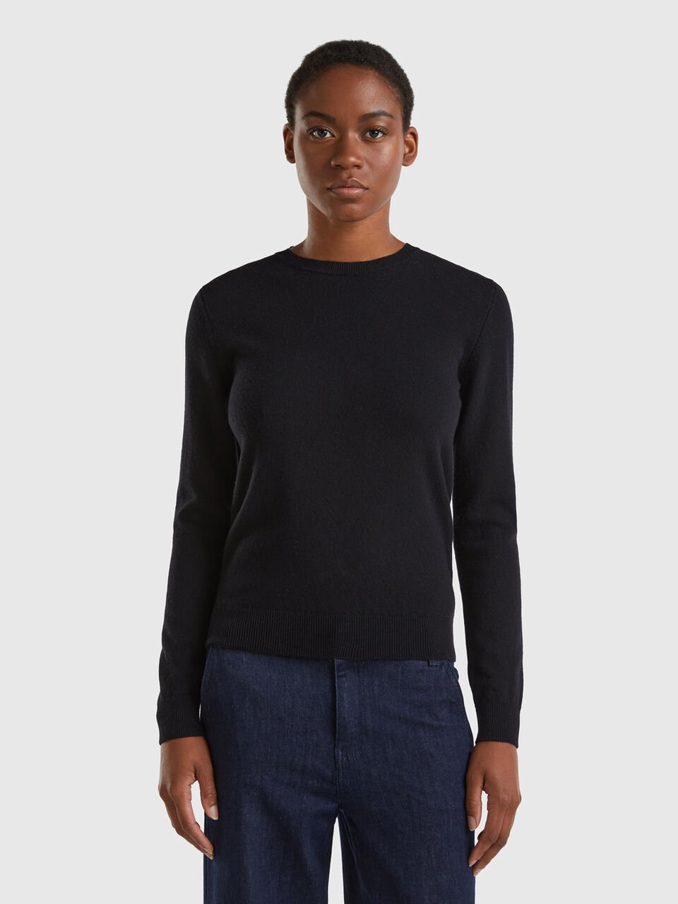 Black crew neck sweater in Merino wool - Black | Benetton