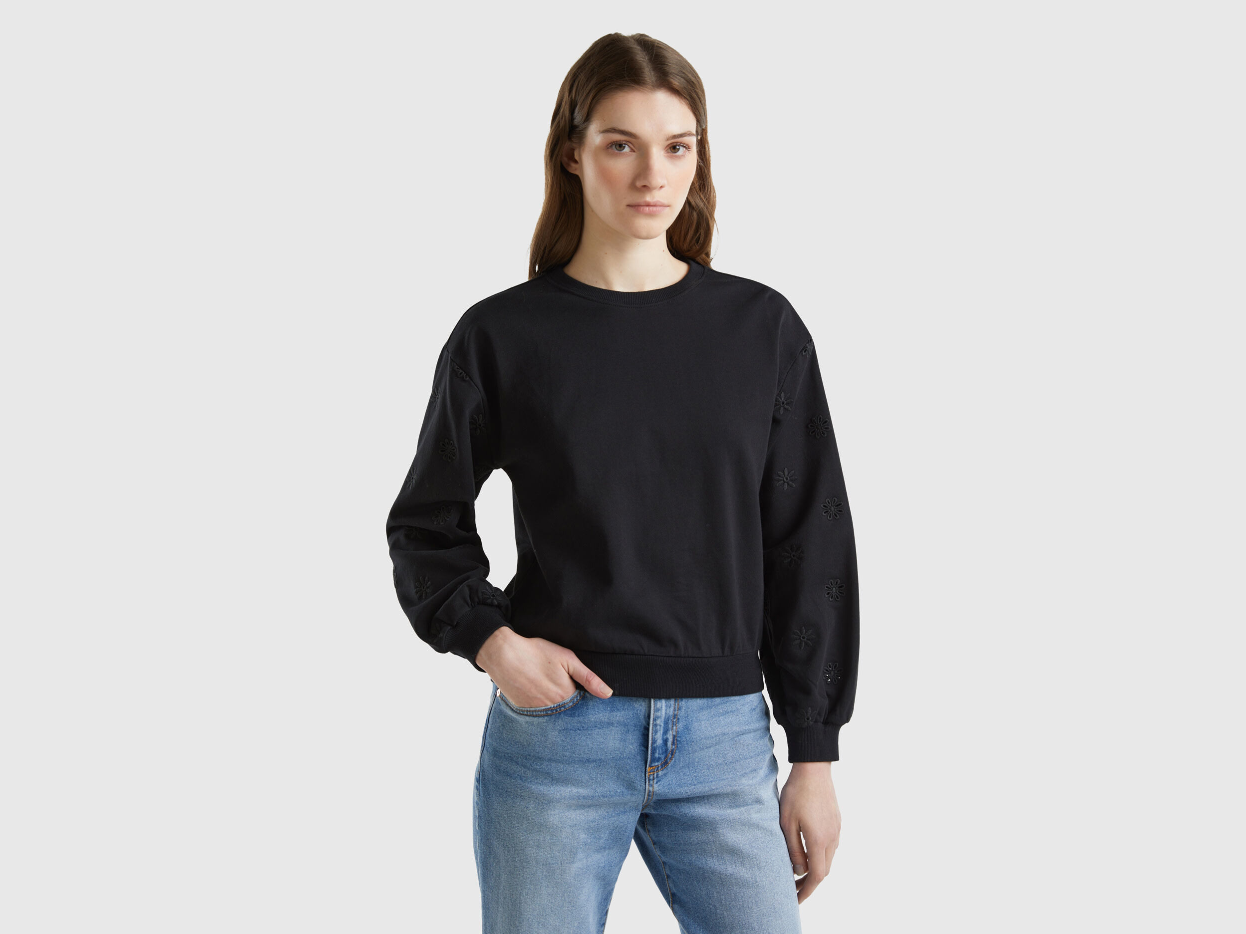 Ucb sweatshirt women 2025