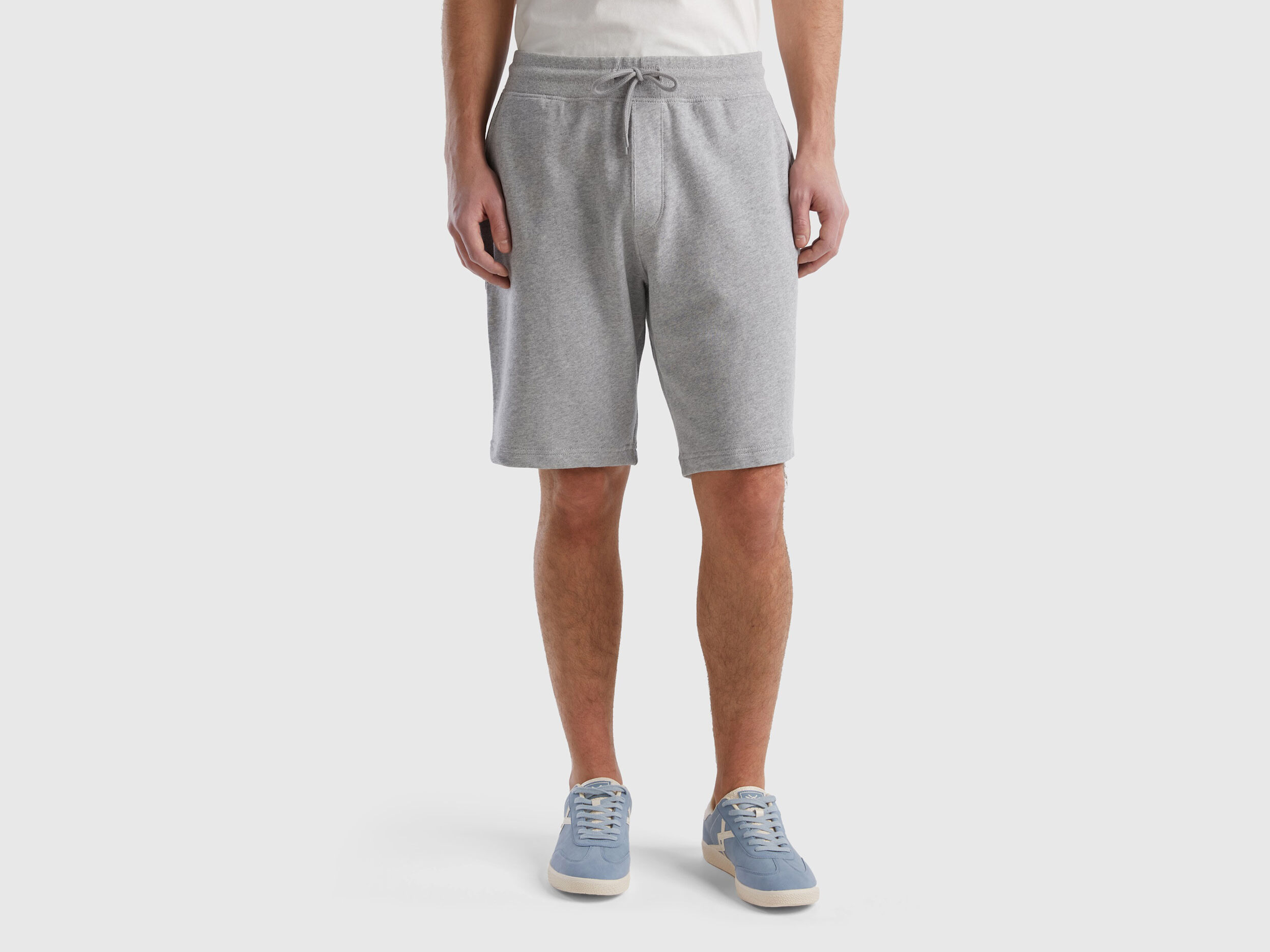 Sweat benetton sales
