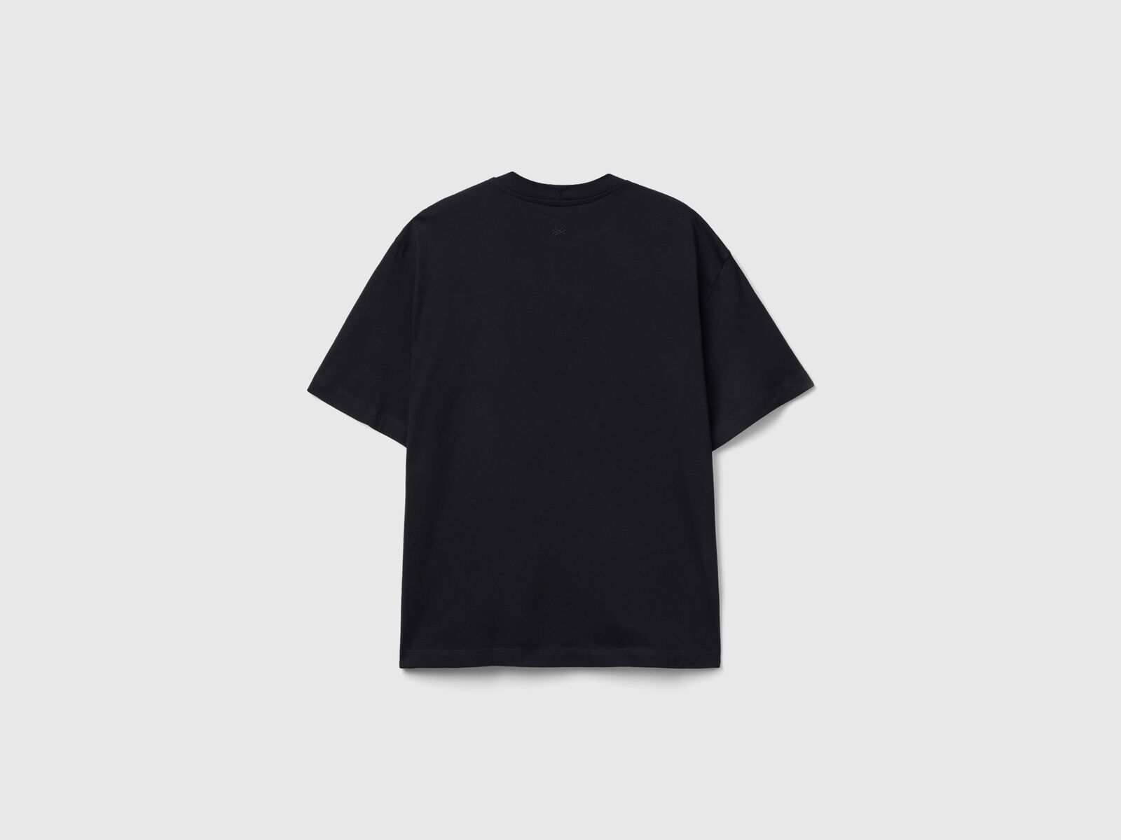Boxy fit t-shirt with print - Black | Benetton