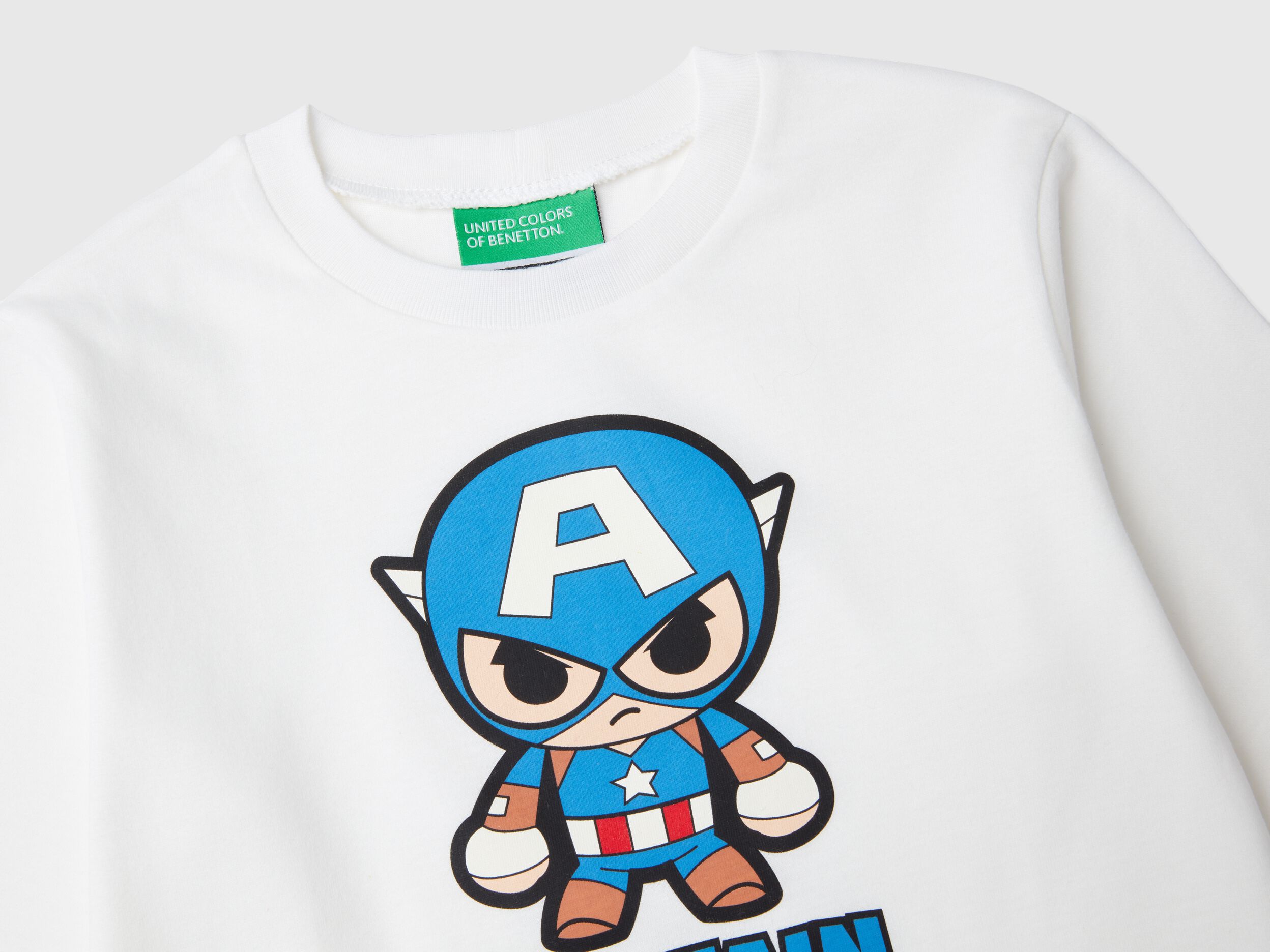 White Marvel Captain America t shirt White Benetton
