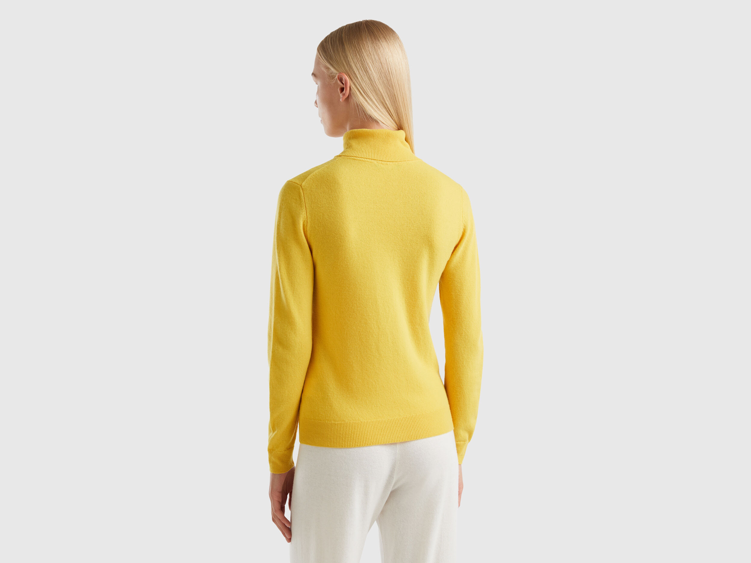 Women's yellow hotsell cotton turtleneck