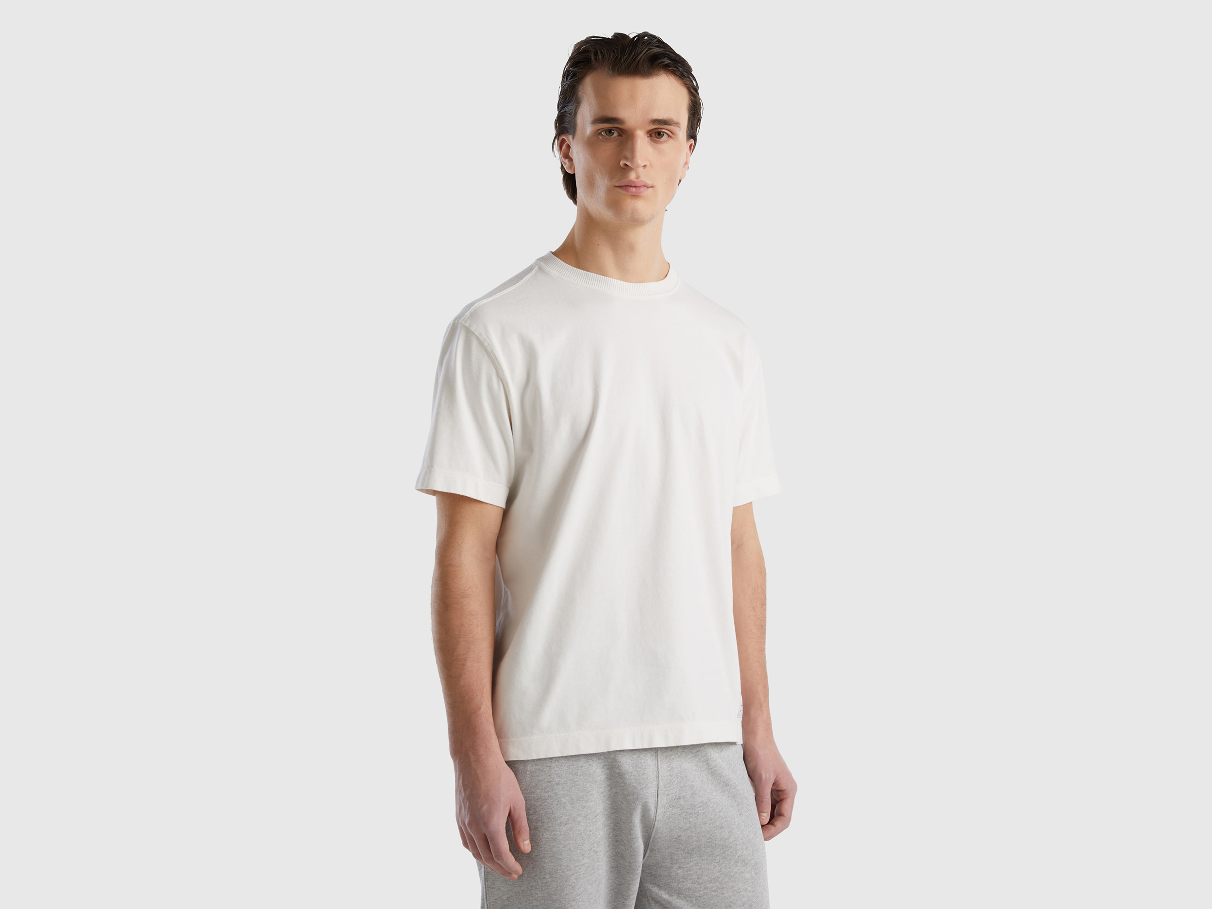 Benetton, 100% Organic Cotton Crew Neck T-shirt, size XS, Creamy White, Men