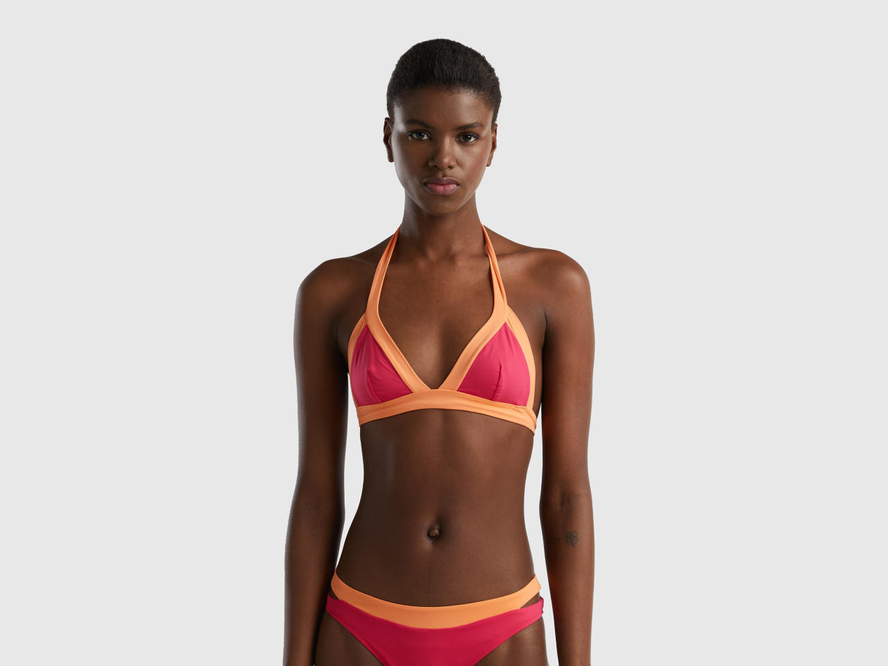 Tientallen Bourgondië bod Women's Swimsuits Beachwear Collection 2023 | Benetton