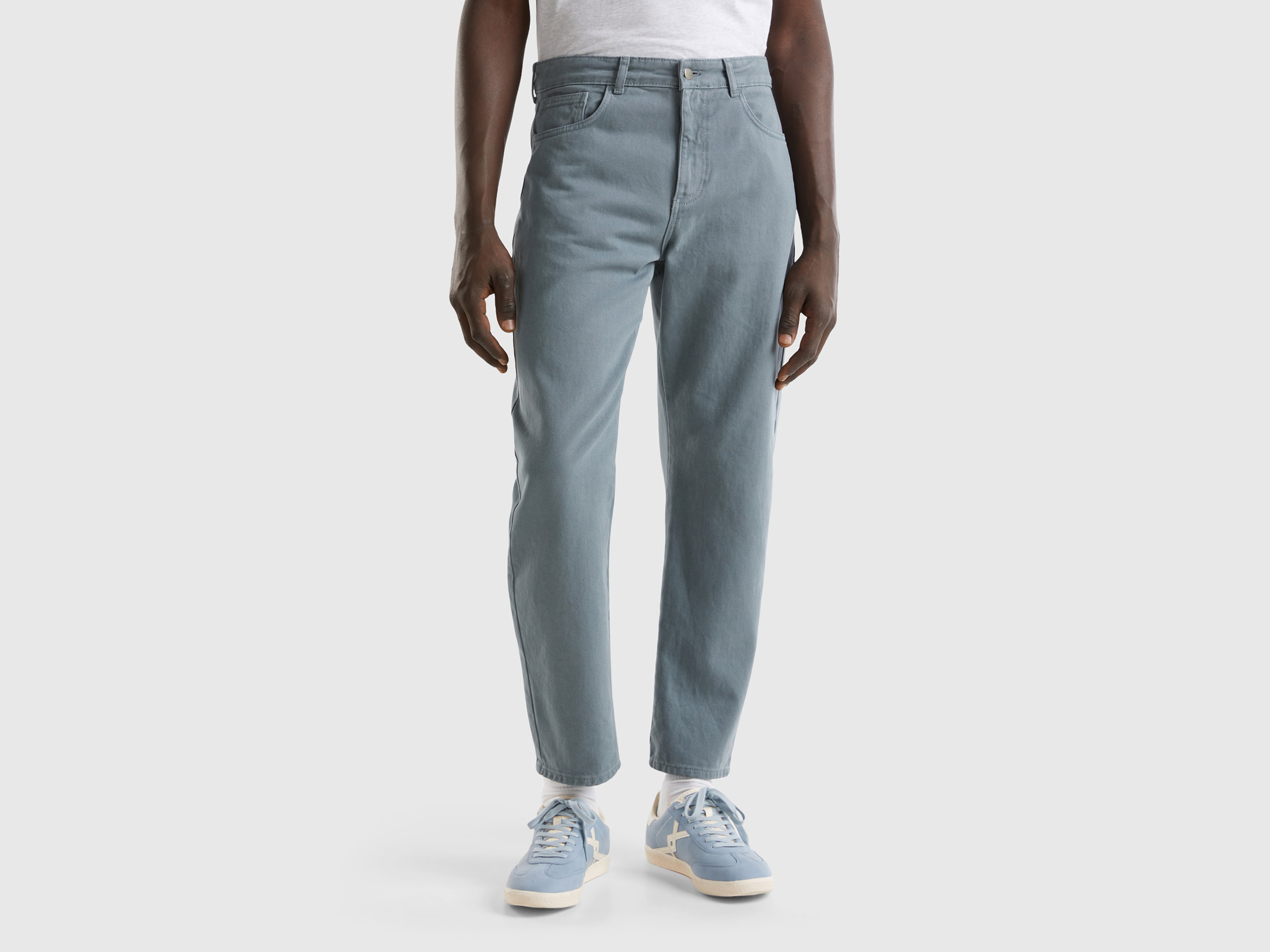 Benetton, Five Pocket Carrot Fit Trousers, size 38, Light Gray, Men