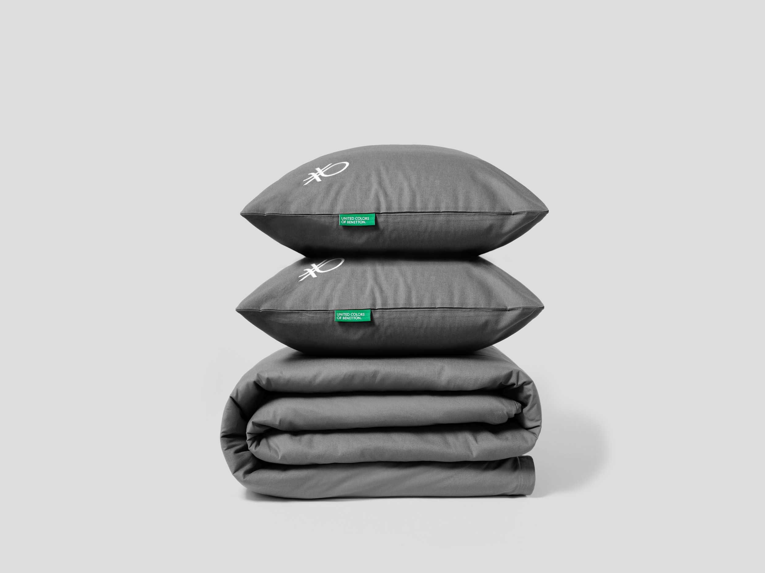 Benetton, 210x230 Cm Reversible Duvet Cover And Two Pillowcases, size OS, Gray, Benetton Home
