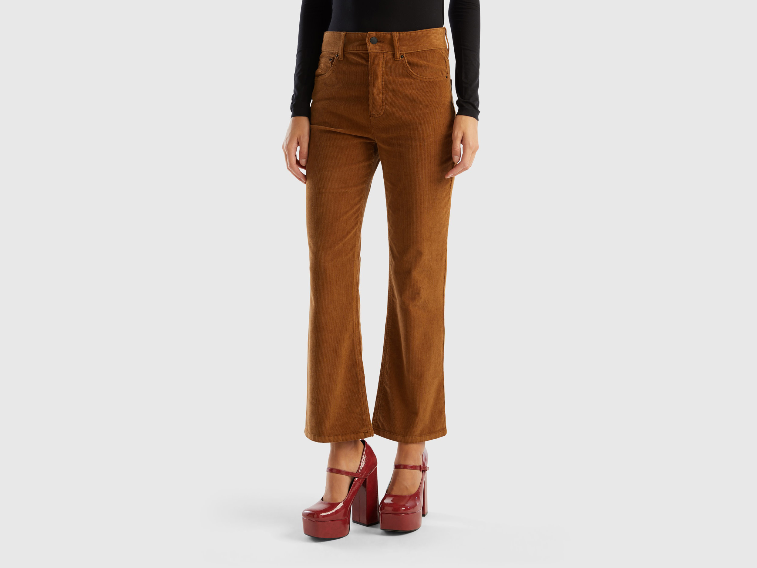 Benetton, Five Pocket Velvet Trousers, size 35, Camel, Women