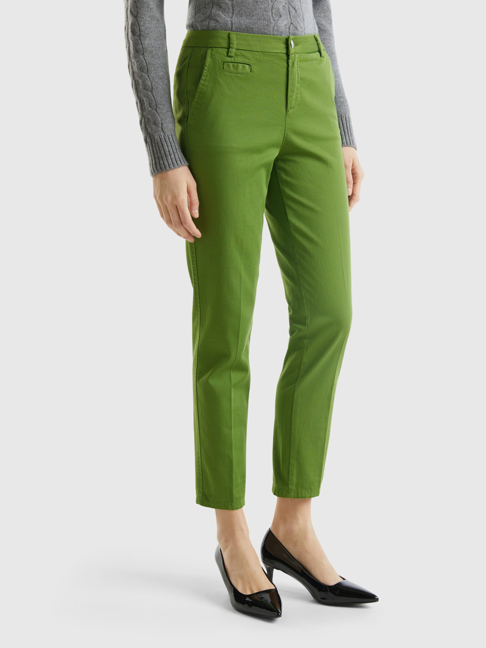 Benetton, Slim Fit Chinohose Aus Baumwolle In Militärgrün, Militärgrün, female
