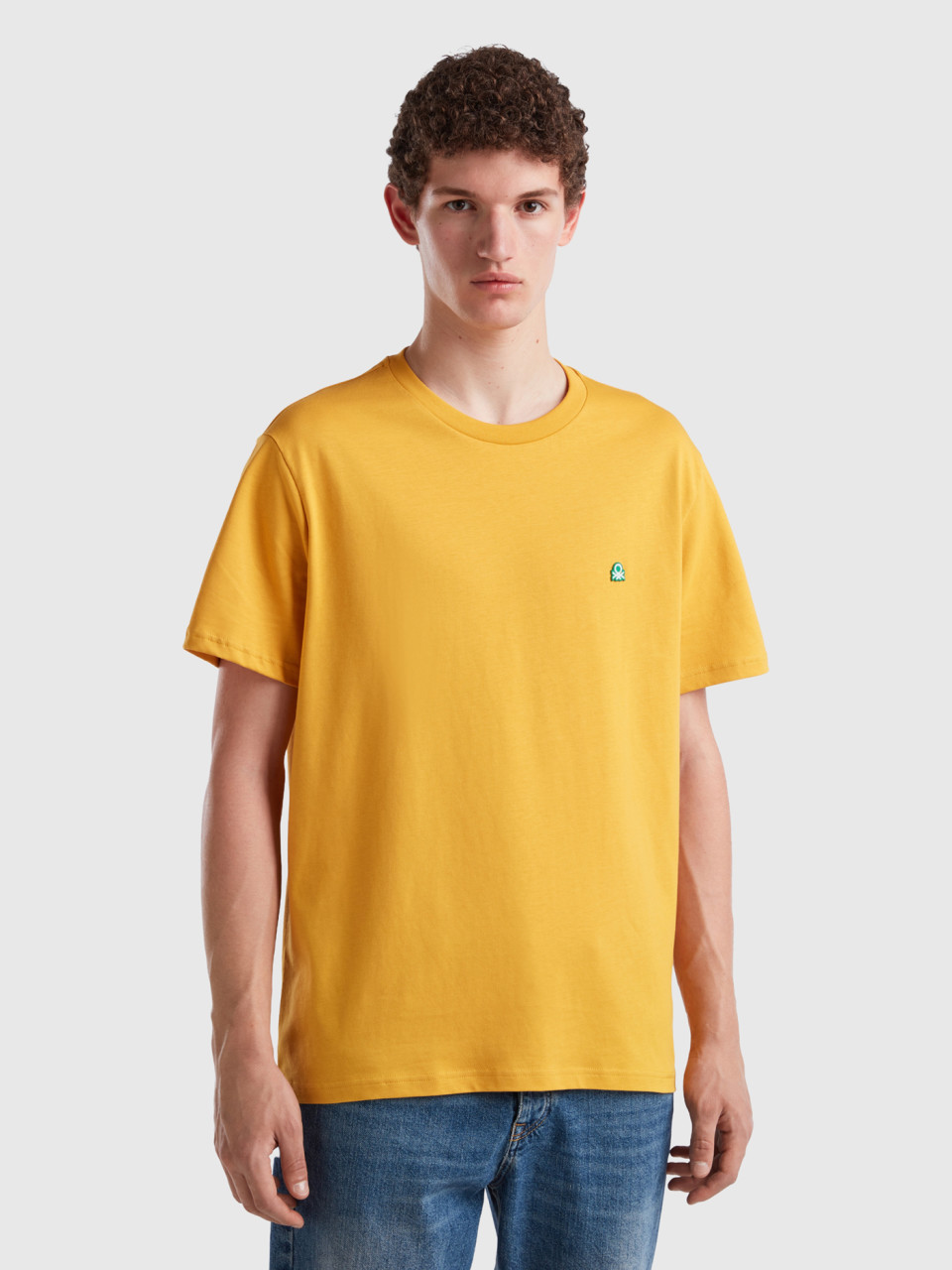 Benetton, T-shirt Basique En 100 % Coton Bio, Jaune, Homme