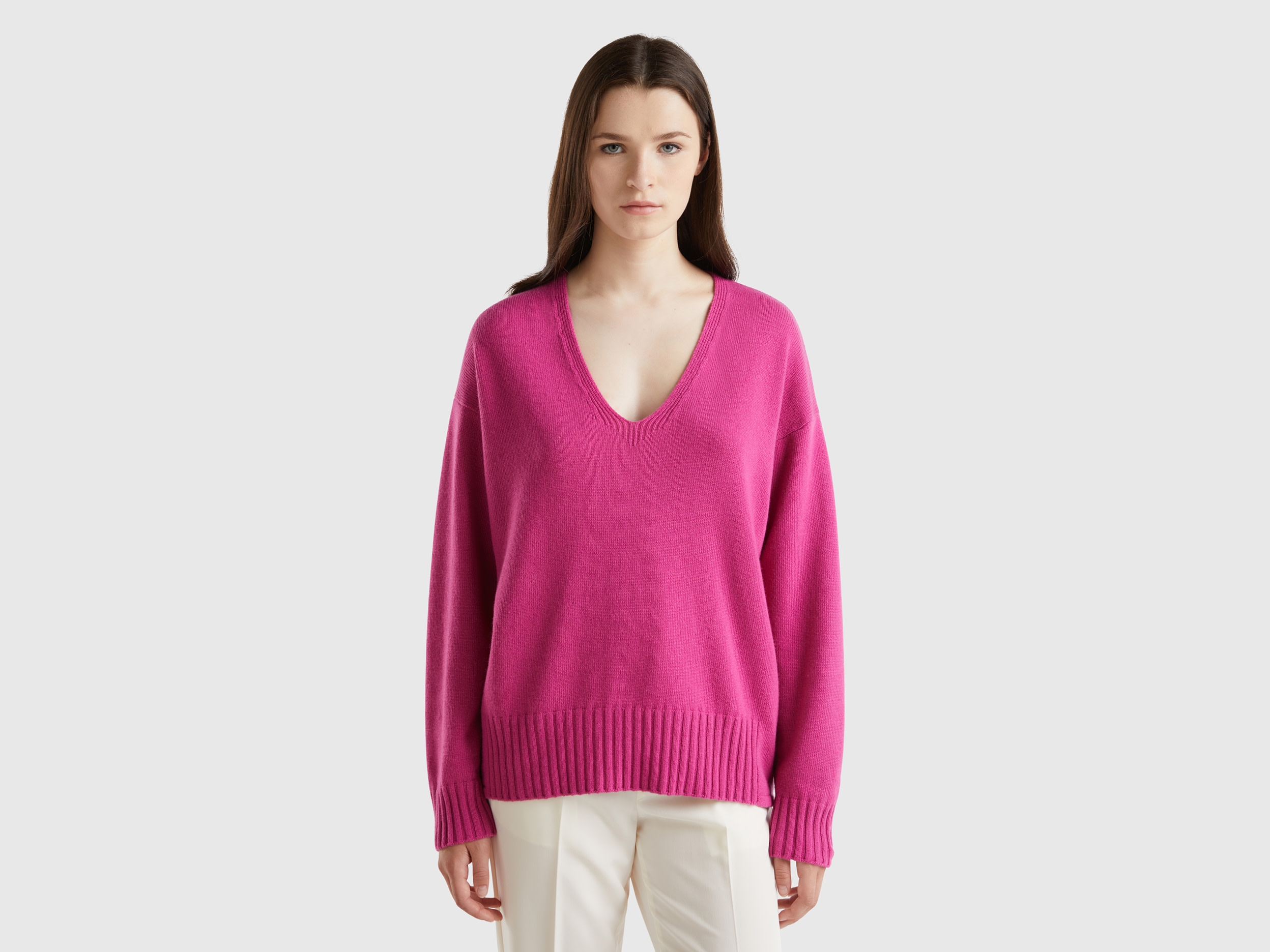 Benetton, Maglia Scollo A V In Misto Lana, Ciclamino, Donna