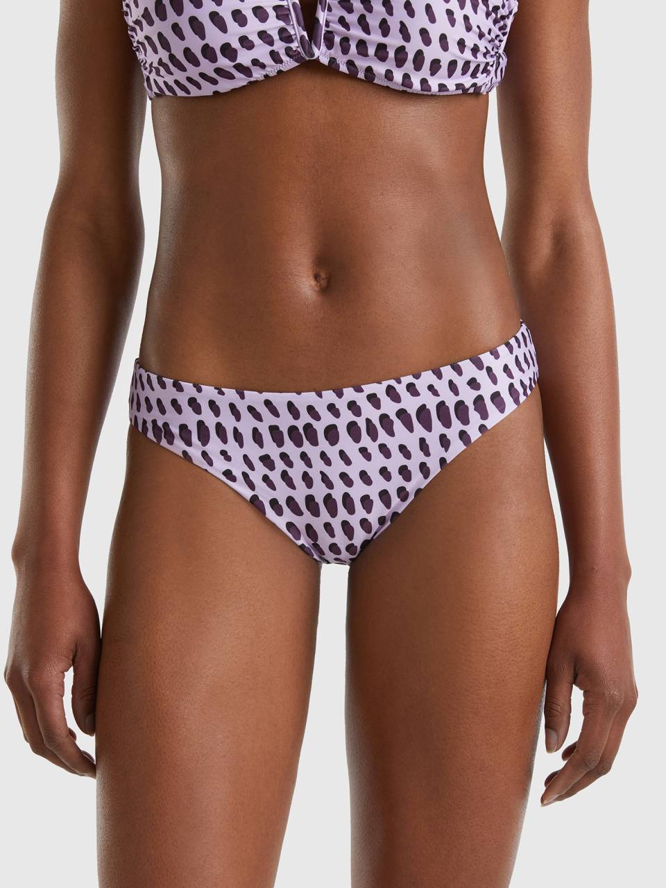 Benetton swim bottoms with spotted print. 1