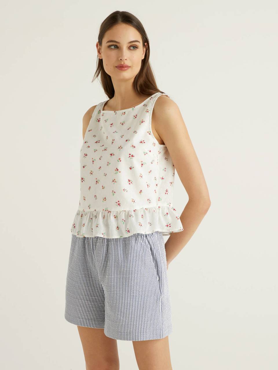 Benetton Top in pure floral print cotton. 1