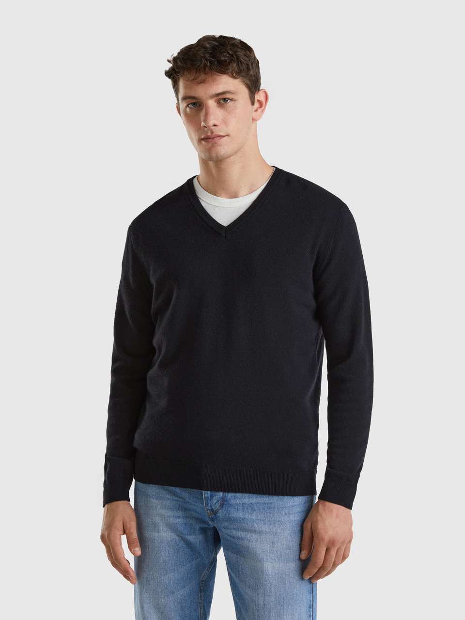 Benetton, Black V-neck Sweater In Pure Merino Wool, Black, Men