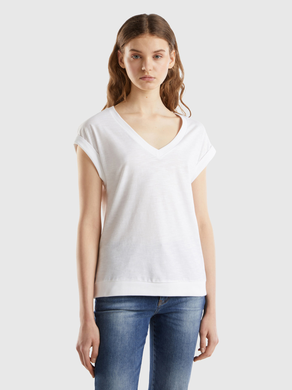 Benetton, Camiseta Con Escote De Pico, Blanco, Mujer