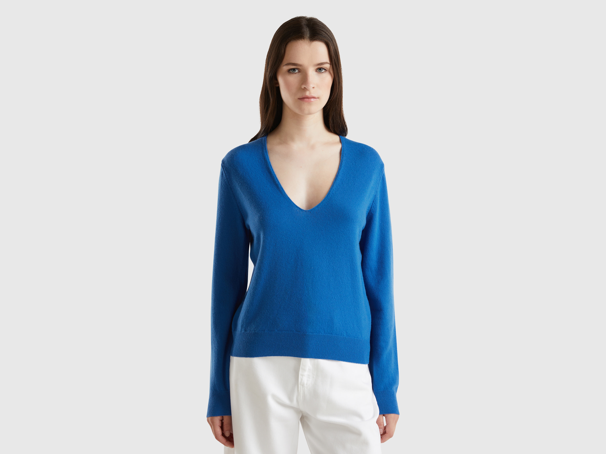 Benetton, Maglione Avio Con Scollo A V In Pura Lana Merino, Avio, Donna