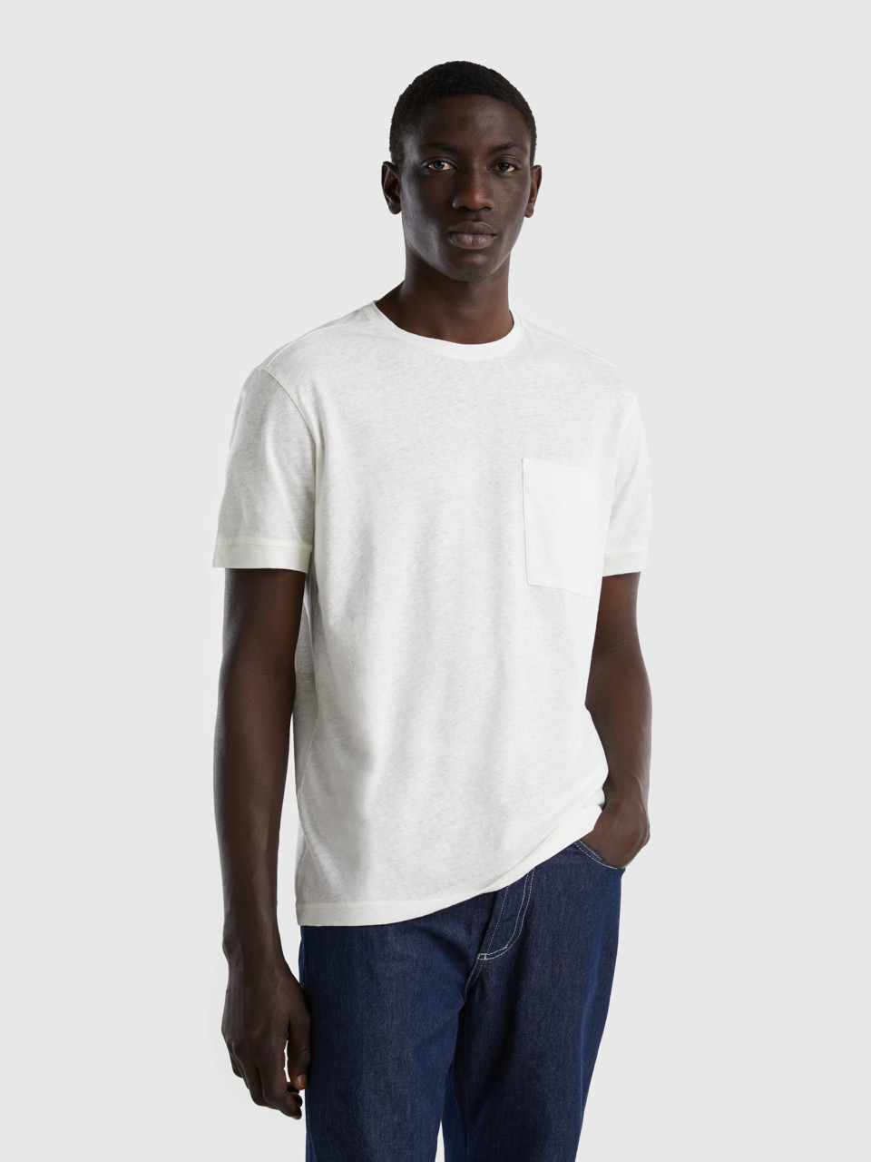 Benetton, T-shirt En Lin Mélangé À Petite Poche, Blanc, Homme