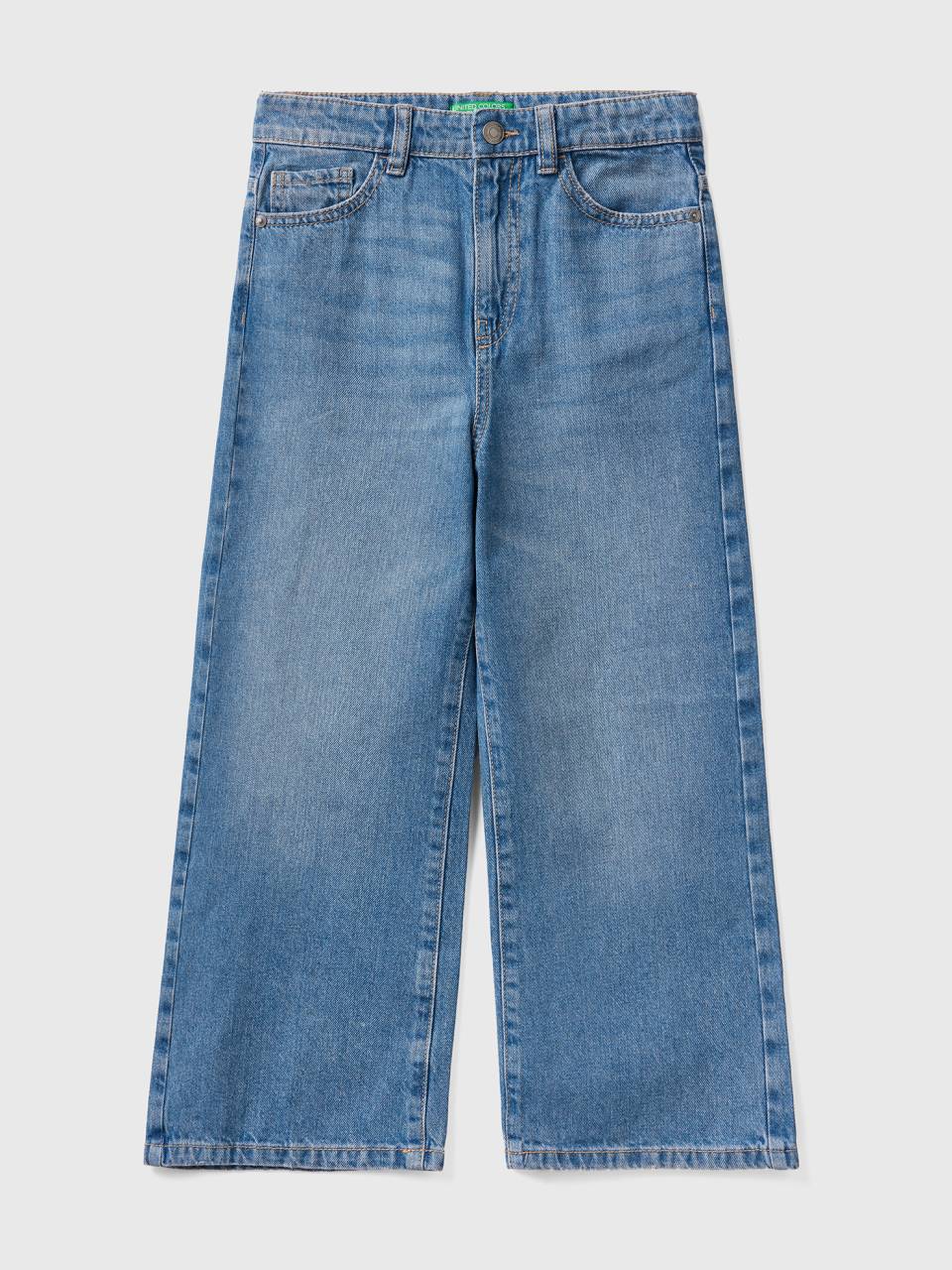 Benetton wide fit high-waisted jeans. 1