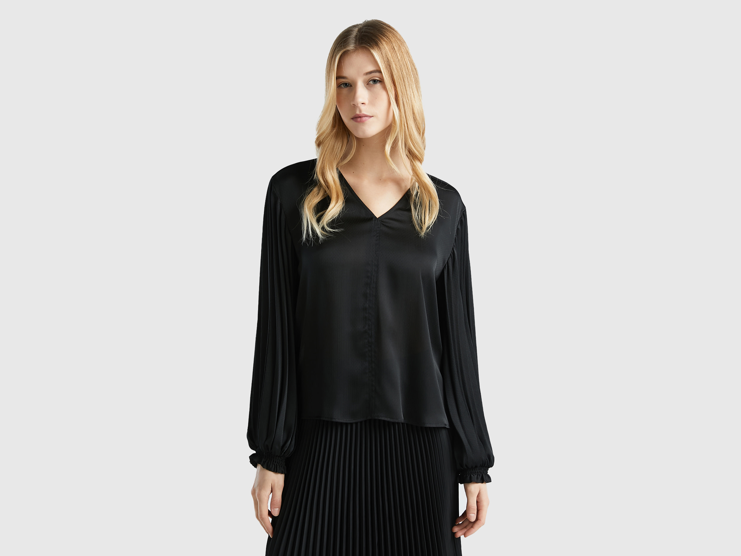 Benetton, Blouse With Long Pleated Sleeves, size L, Black, Women