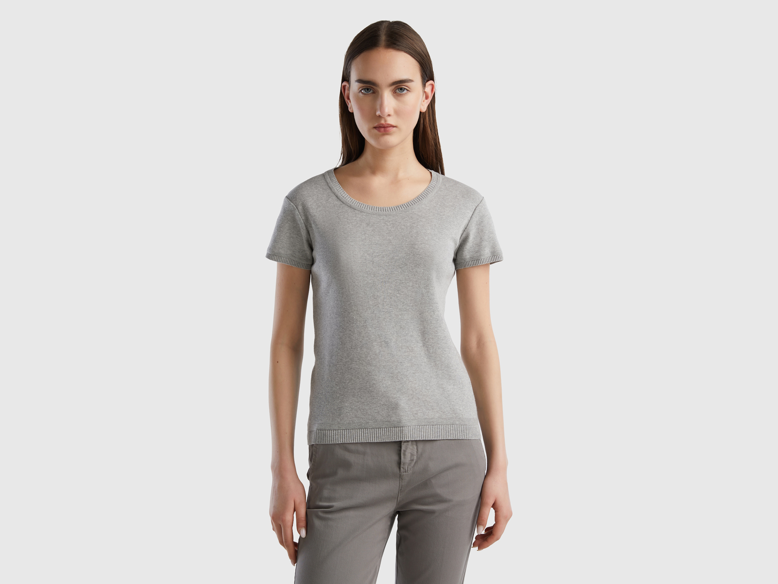 Benetton Online exclusive, Maglia A Manica Corta In 100% Cotone, Grigio Chiaro, Donna