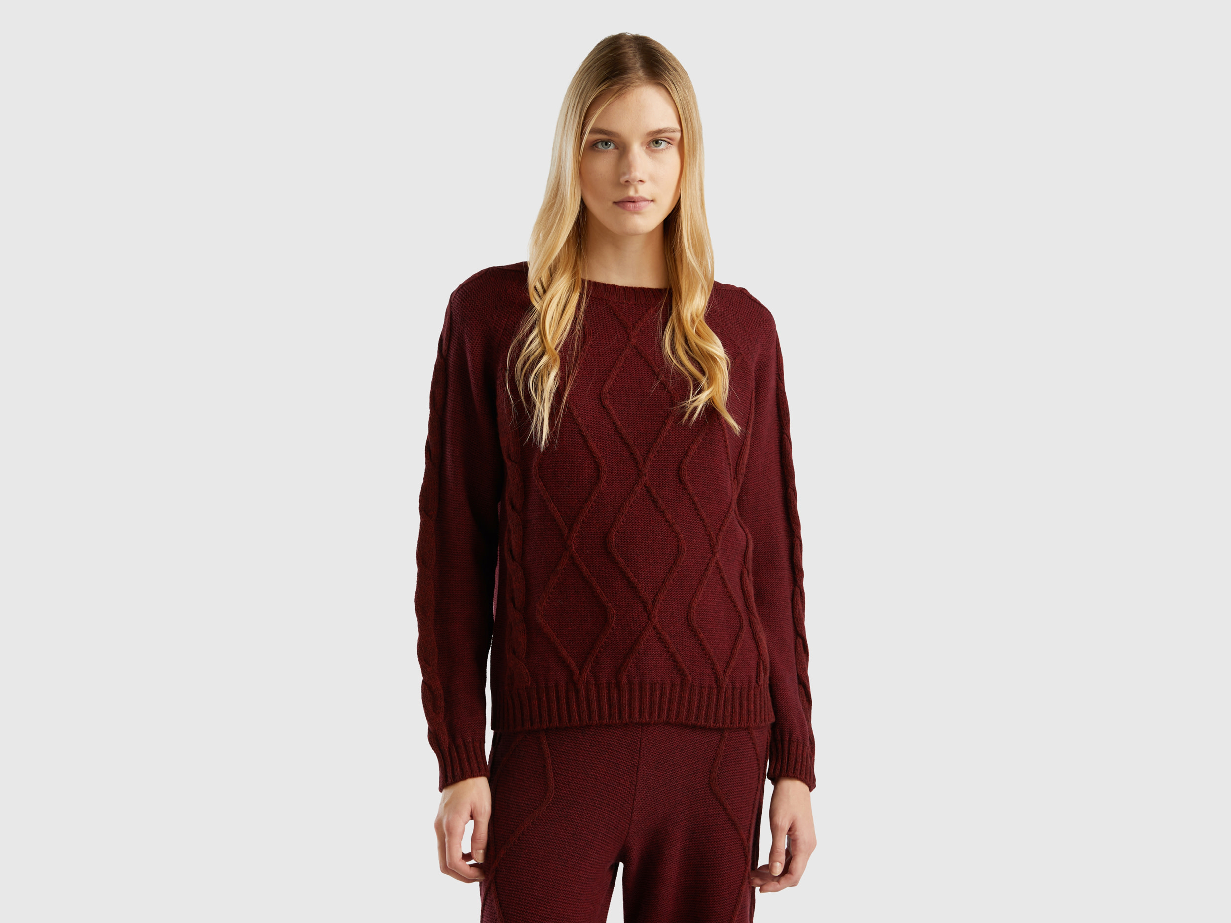 Benetton, Sweater With Cables And Diamonds, size XS, Burgundy, Women