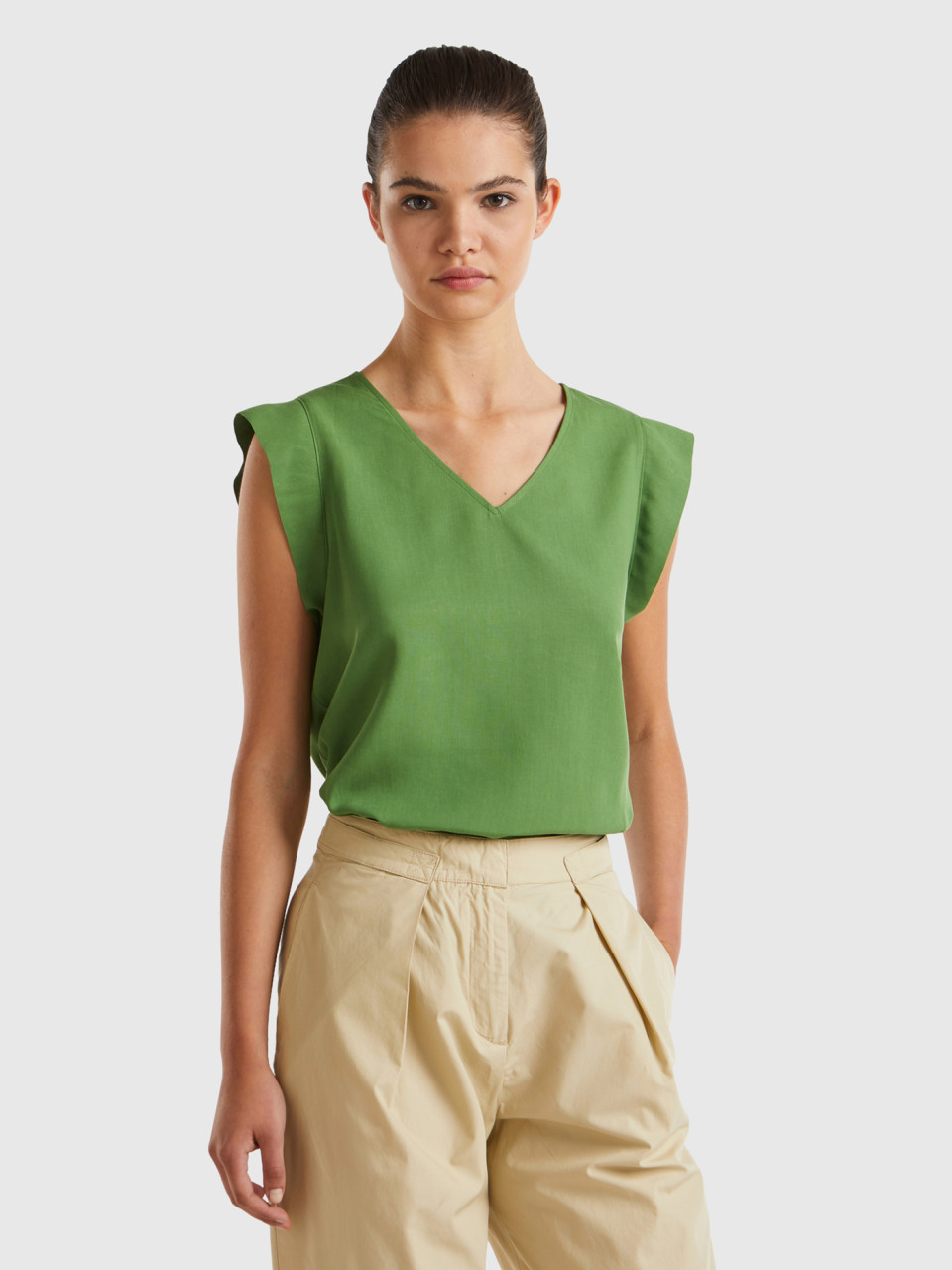 Benetton, Bluse Mit V-ausschnitt, Militärgrün, female